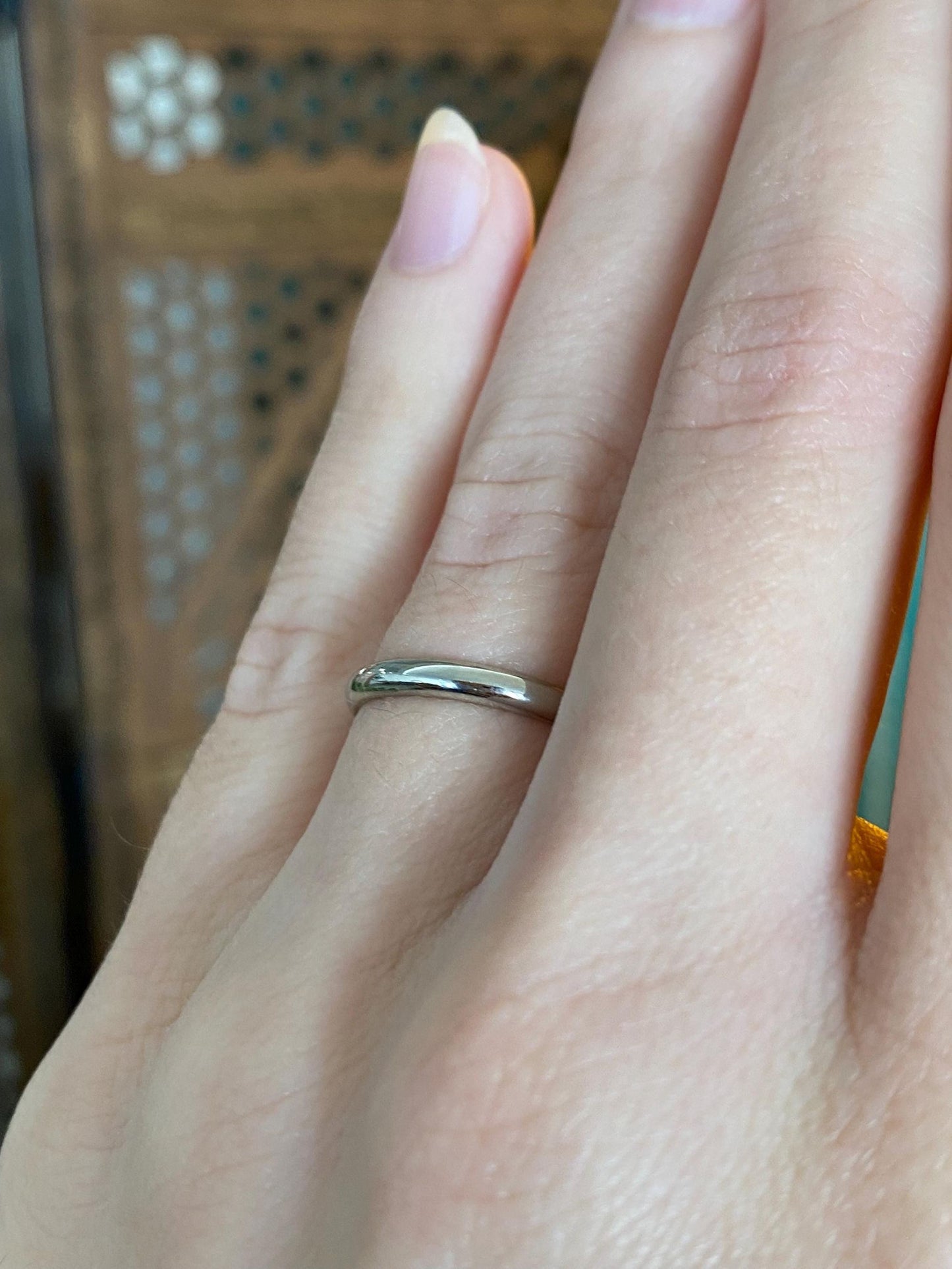 Vintage Solid 14k White Gold Ring Band - Size 5.75