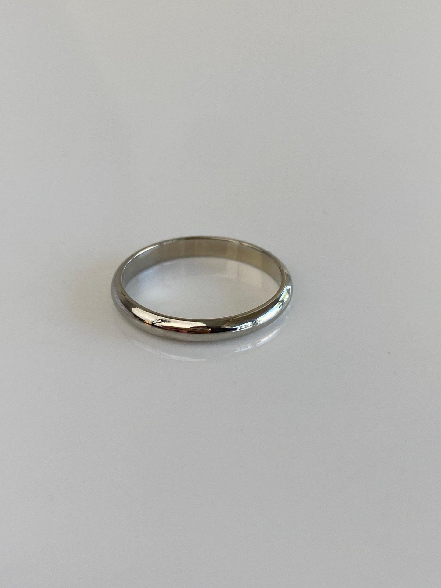 Vintage Solid 14k White Gold Ring Band - Size 5.75