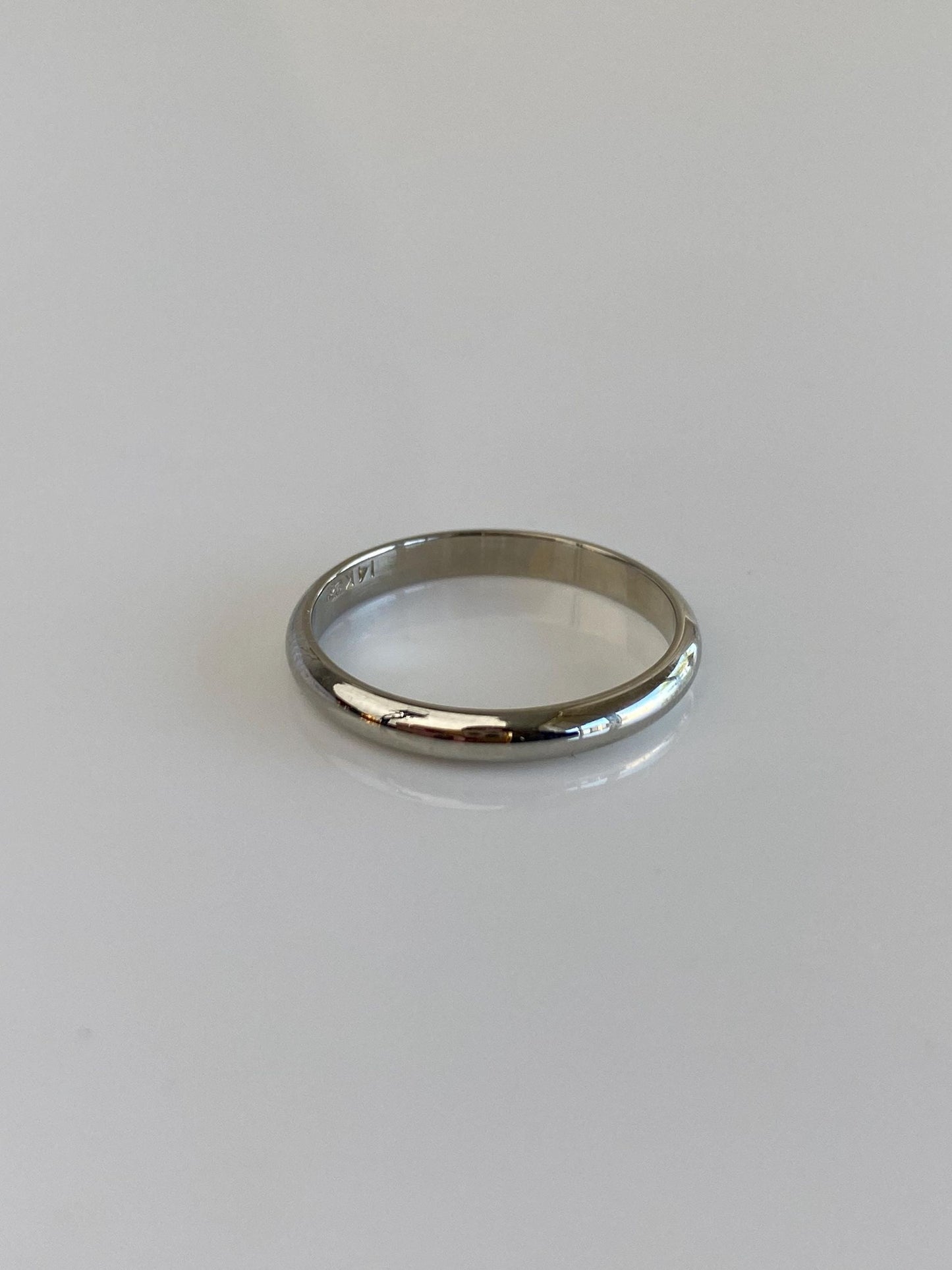 Vintage Solid 14k White Gold Ring Band - Size 5.75