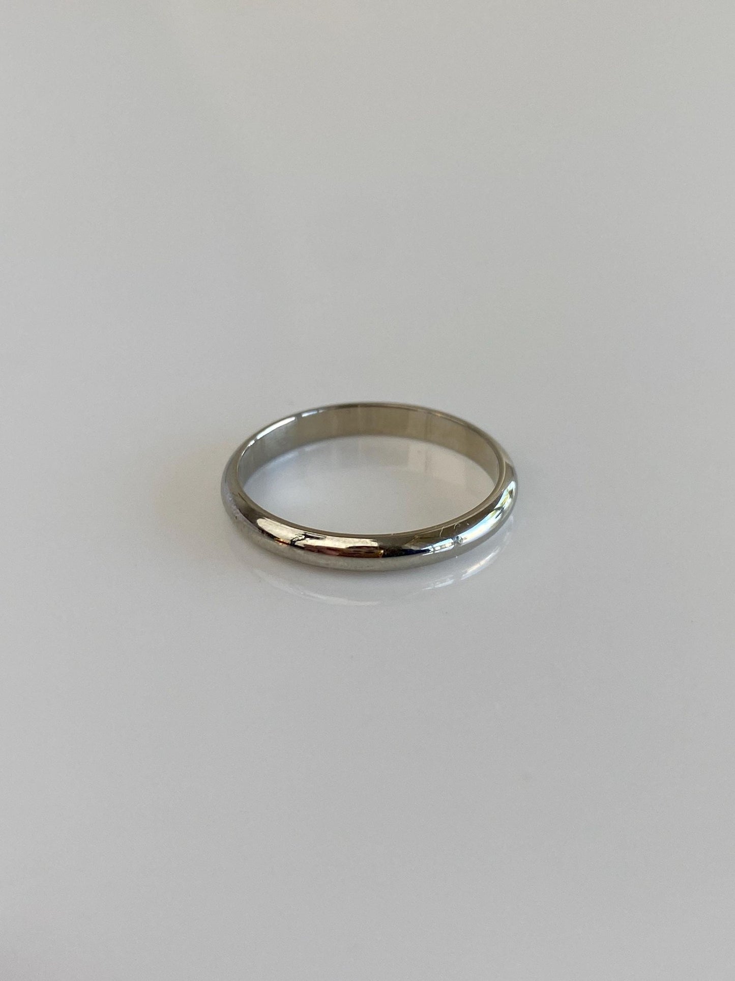 Vintage Solid 14k White Gold Ring Band - Size 5.75