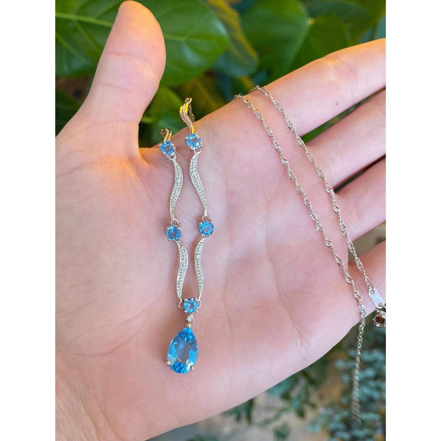 Vintage Solid 14k White Gold Diamond Topaz Twist Chain Necklace - 16.75 inches