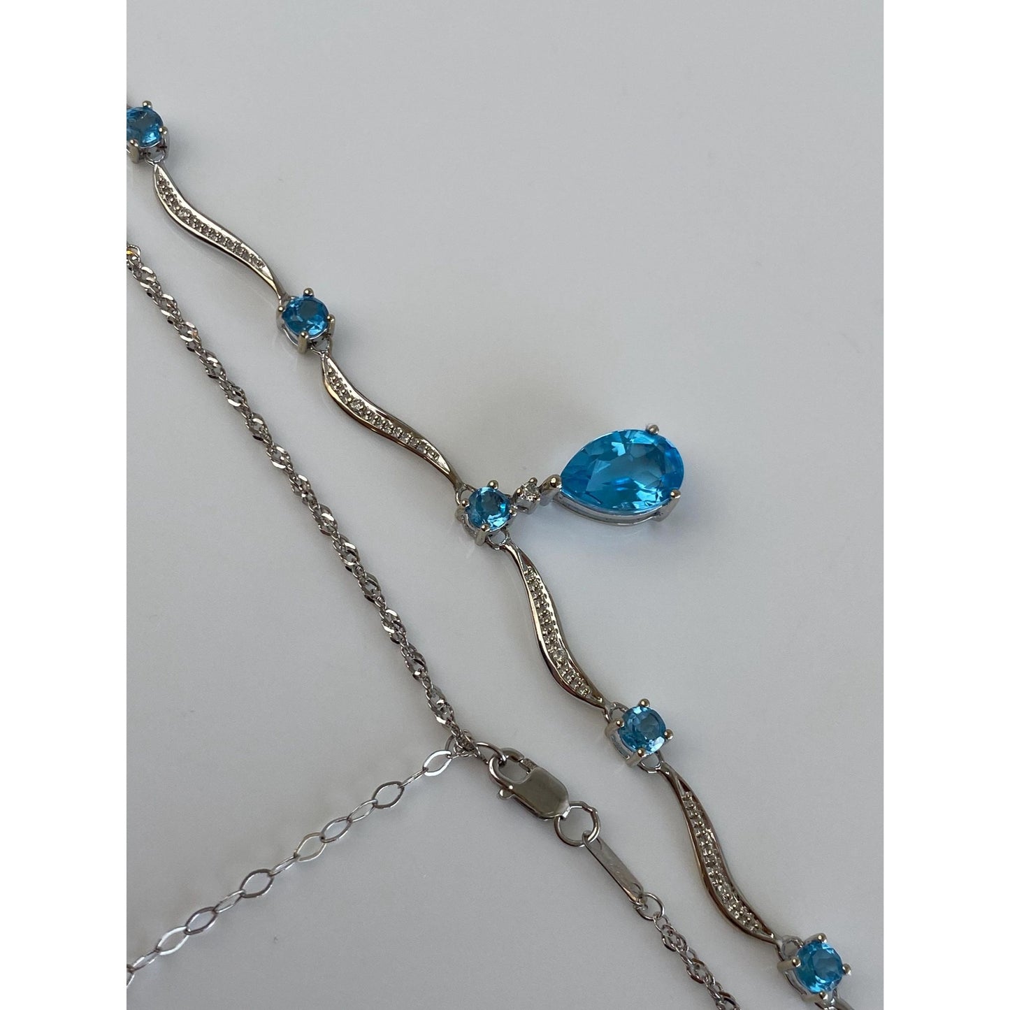 Vintage Solid 14k White Gold Diamond Topaz Twist Chain Necklace - 16.75 inches