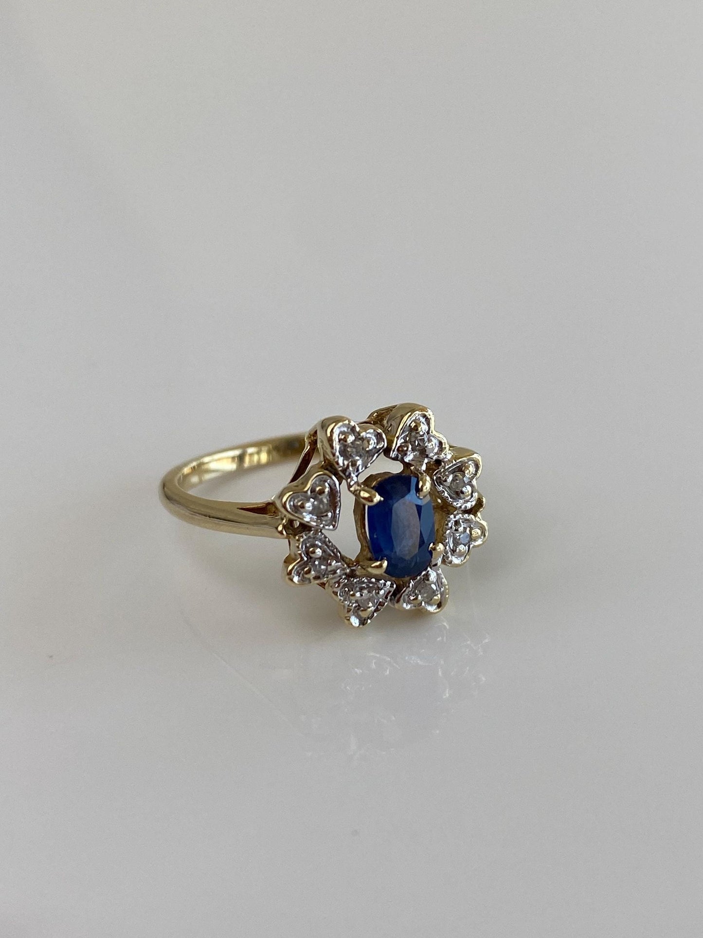 Vintage Solid 14k White & Yellow Gold Diamond Halo Blue Sapphire Ring - Size 6.75