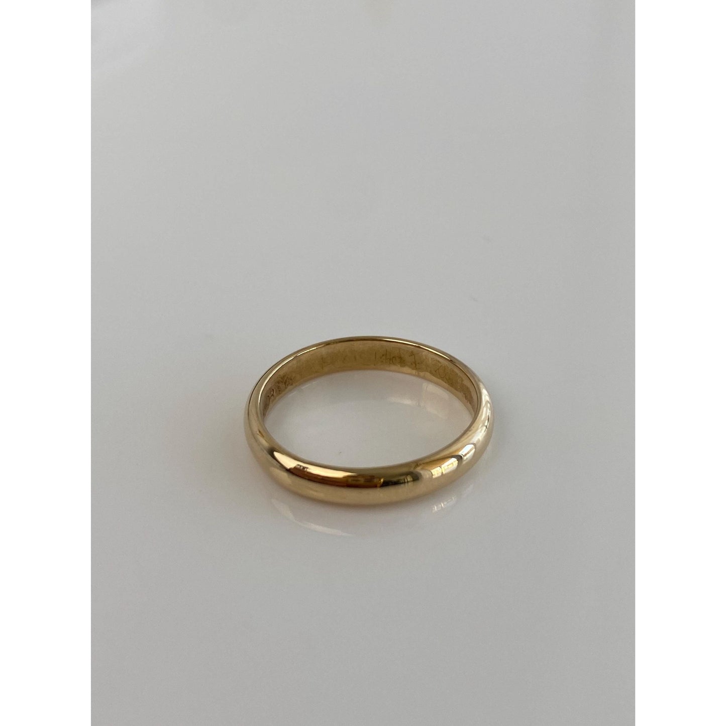 Vintage Solid 14k Yellow Gold Ring Band - Size 7.25