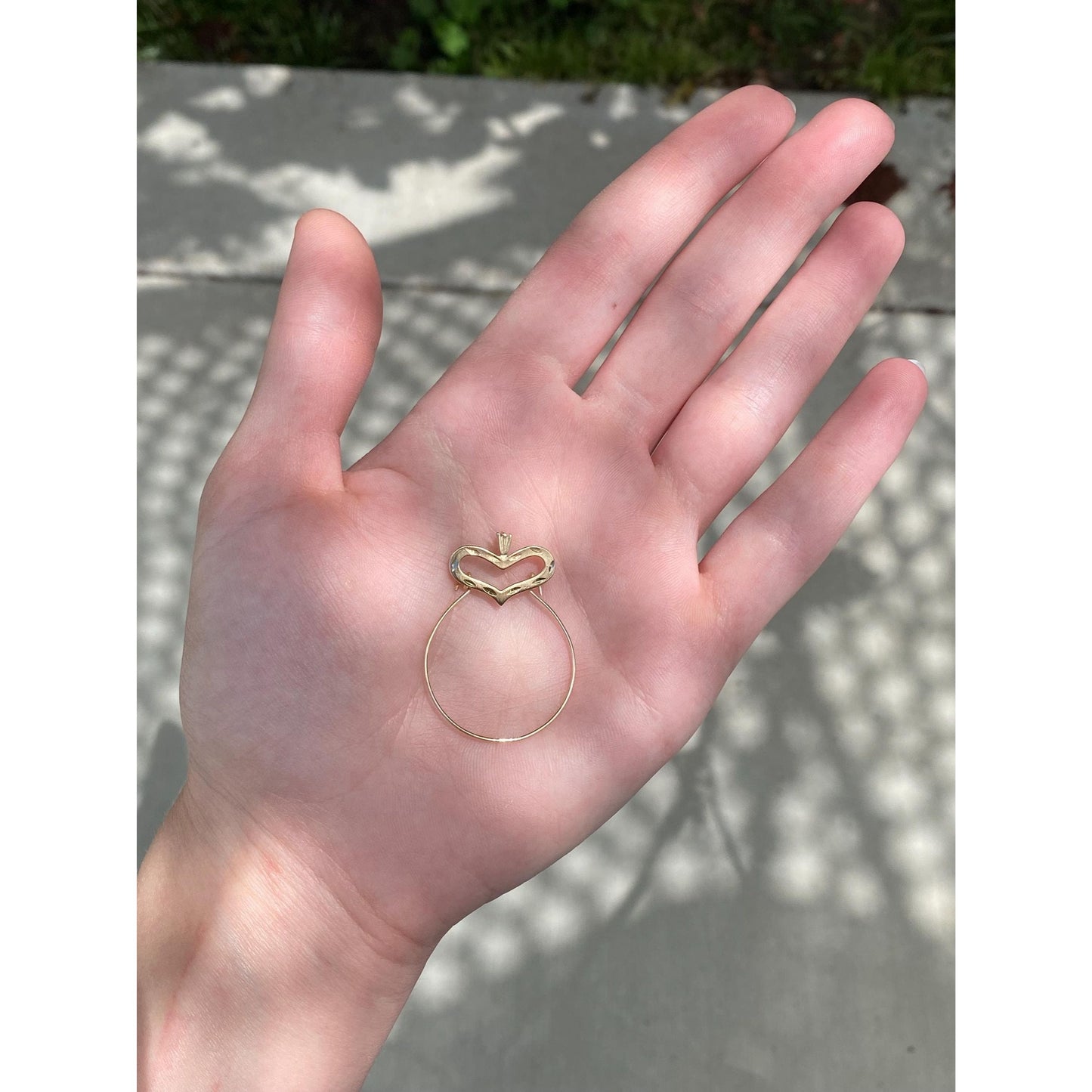 Vintage Solid 14k Yellow Gold Diamond Cut Charm Holder Charm