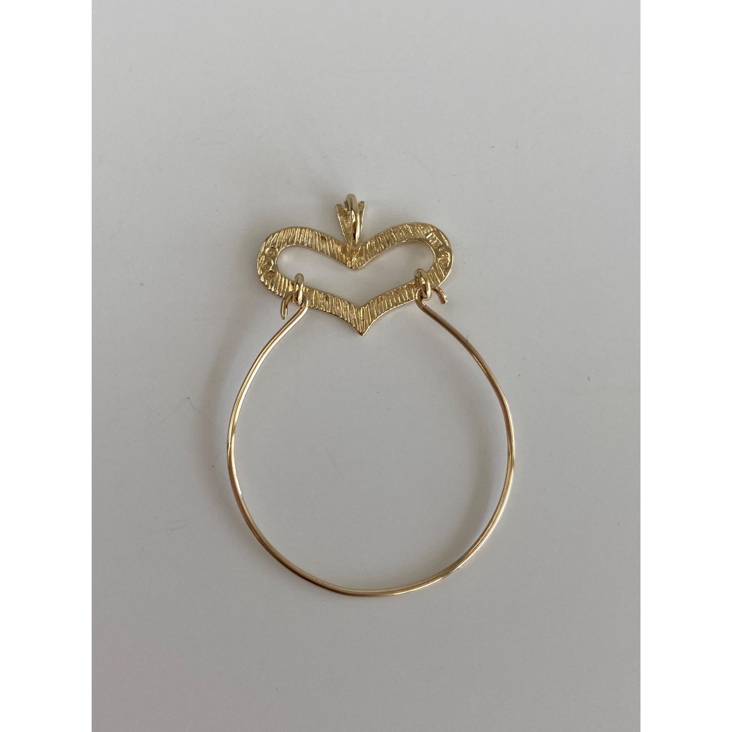 Vintage Solid 14k Yellow Gold Diamond Cut Charm Holder Charm