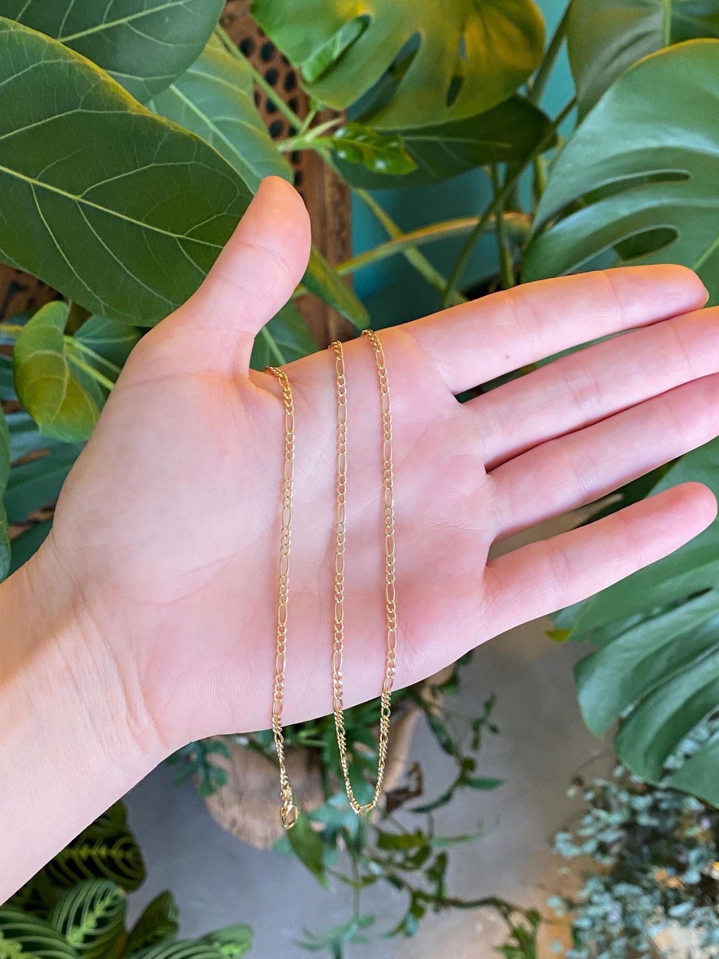 Vintage Solid 14k Yellow Gold Long Dainty Figaro Chain Necklace - 25.25 inches