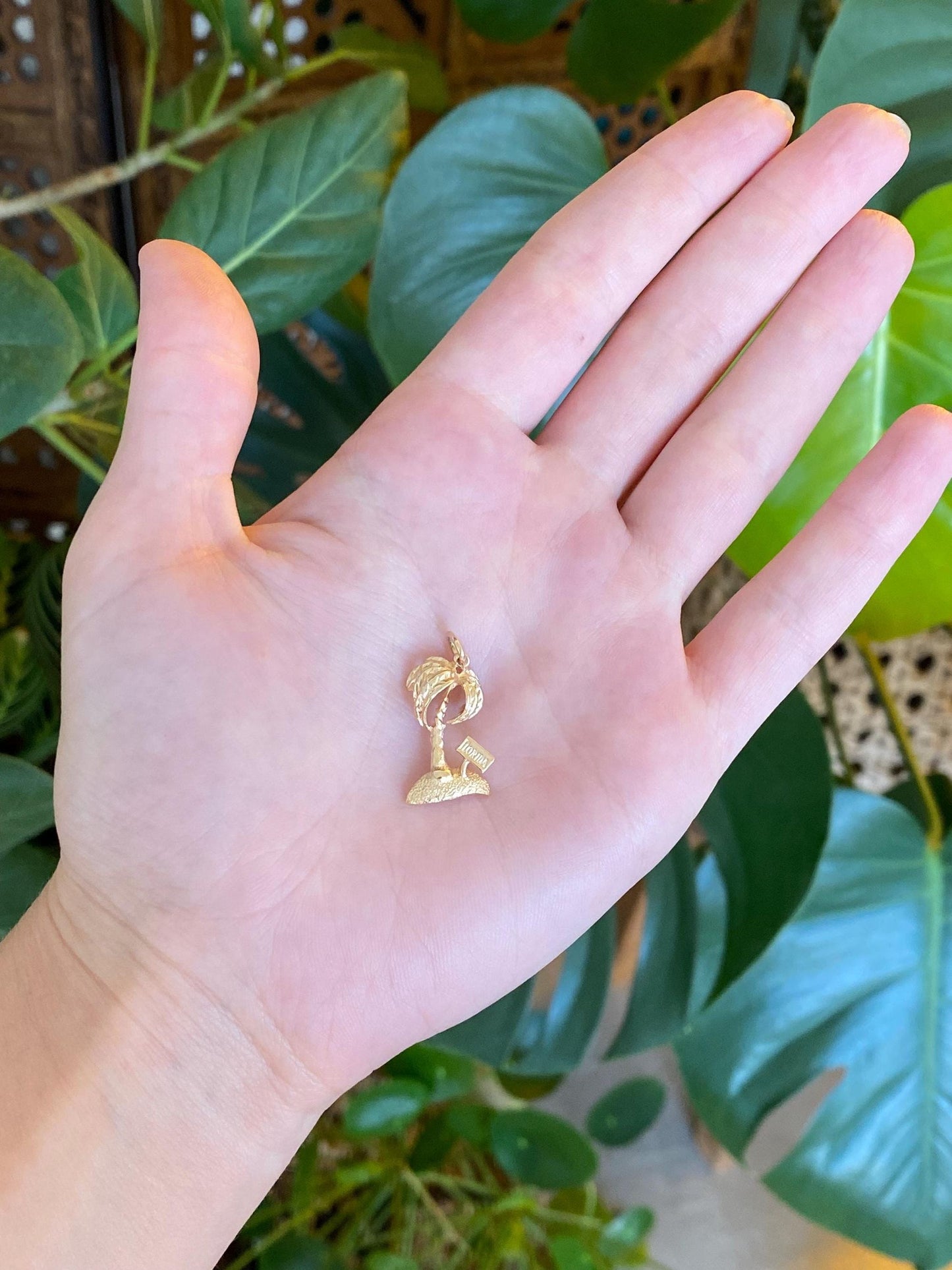 Vintage Solid 14k Yellow Gold Florida Palm Tree Charm
