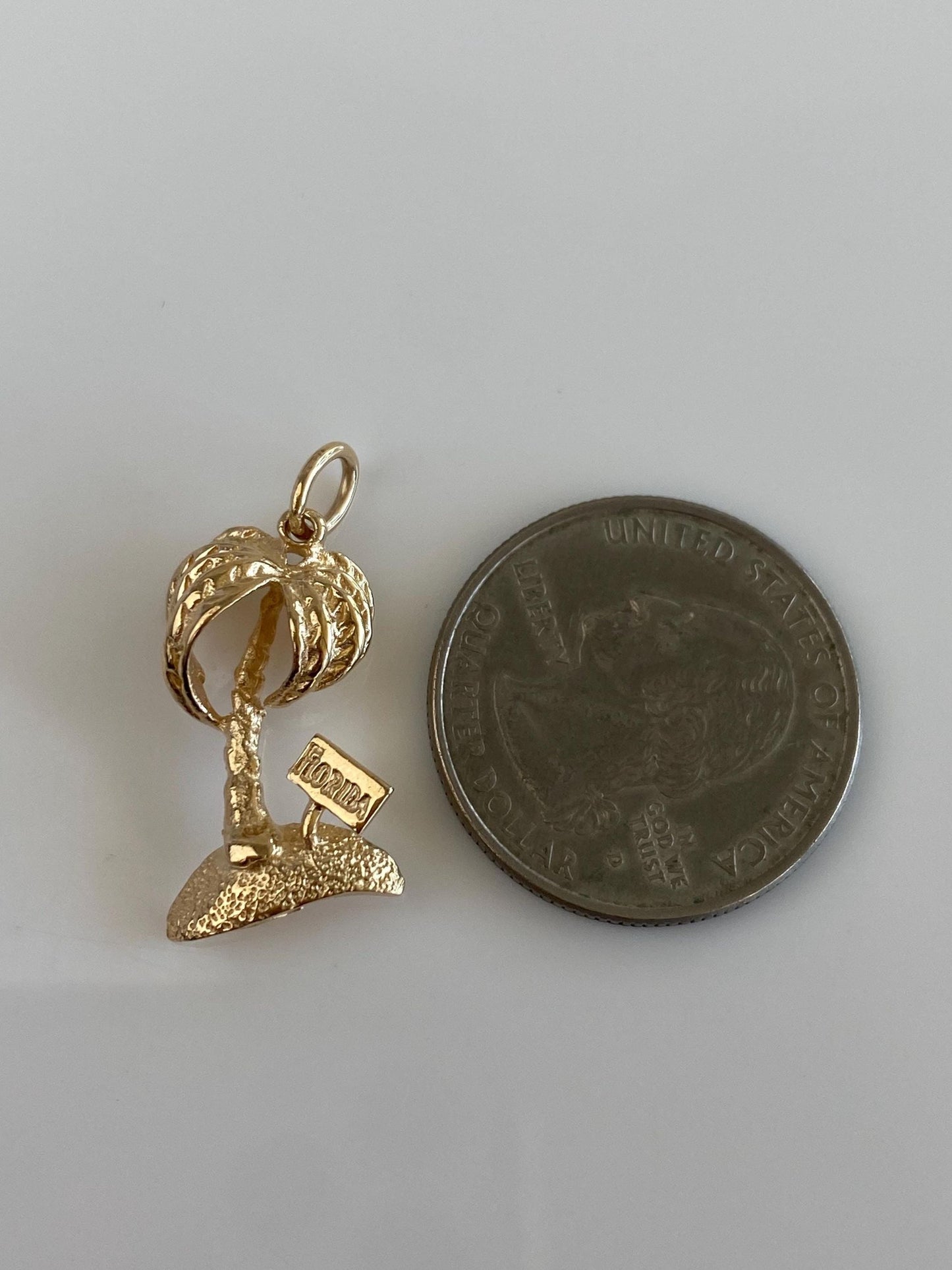 Vintage Solid 14k Yellow Gold Florida Palm Tree Charm