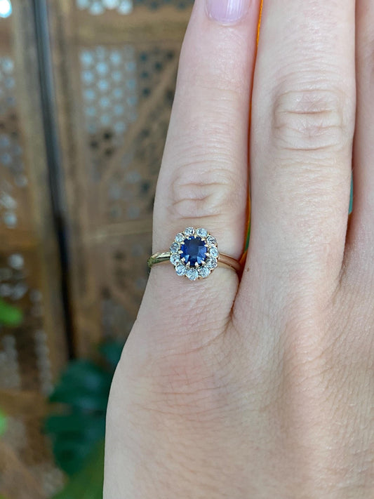 Solid 14k Yellow Gold Diamond Halo Blue Sapphire Ring - Size 3.25