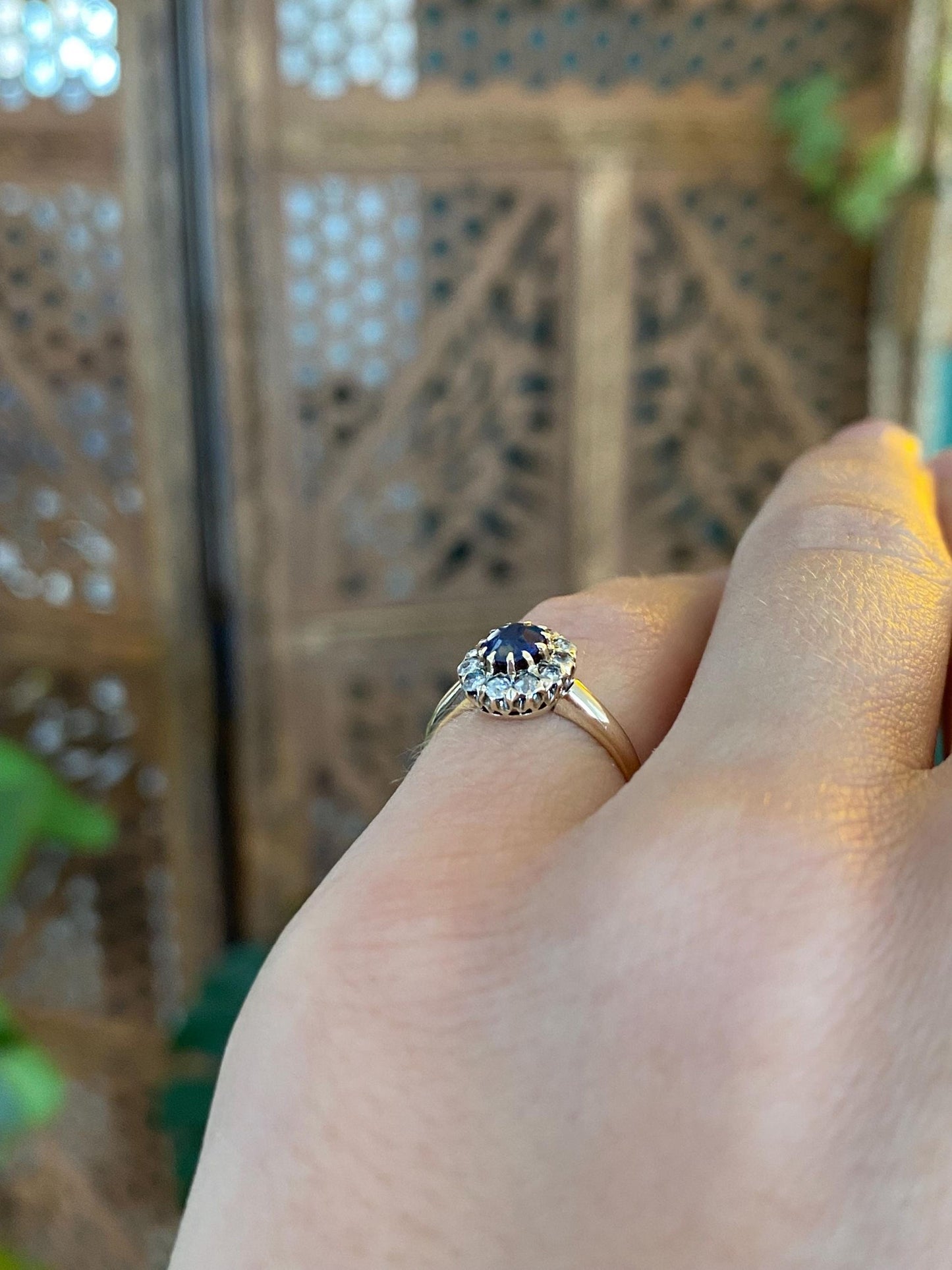 Solid 14k Yellow Gold Diamond Halo Blue Sapphire Ring - Size 3.25
