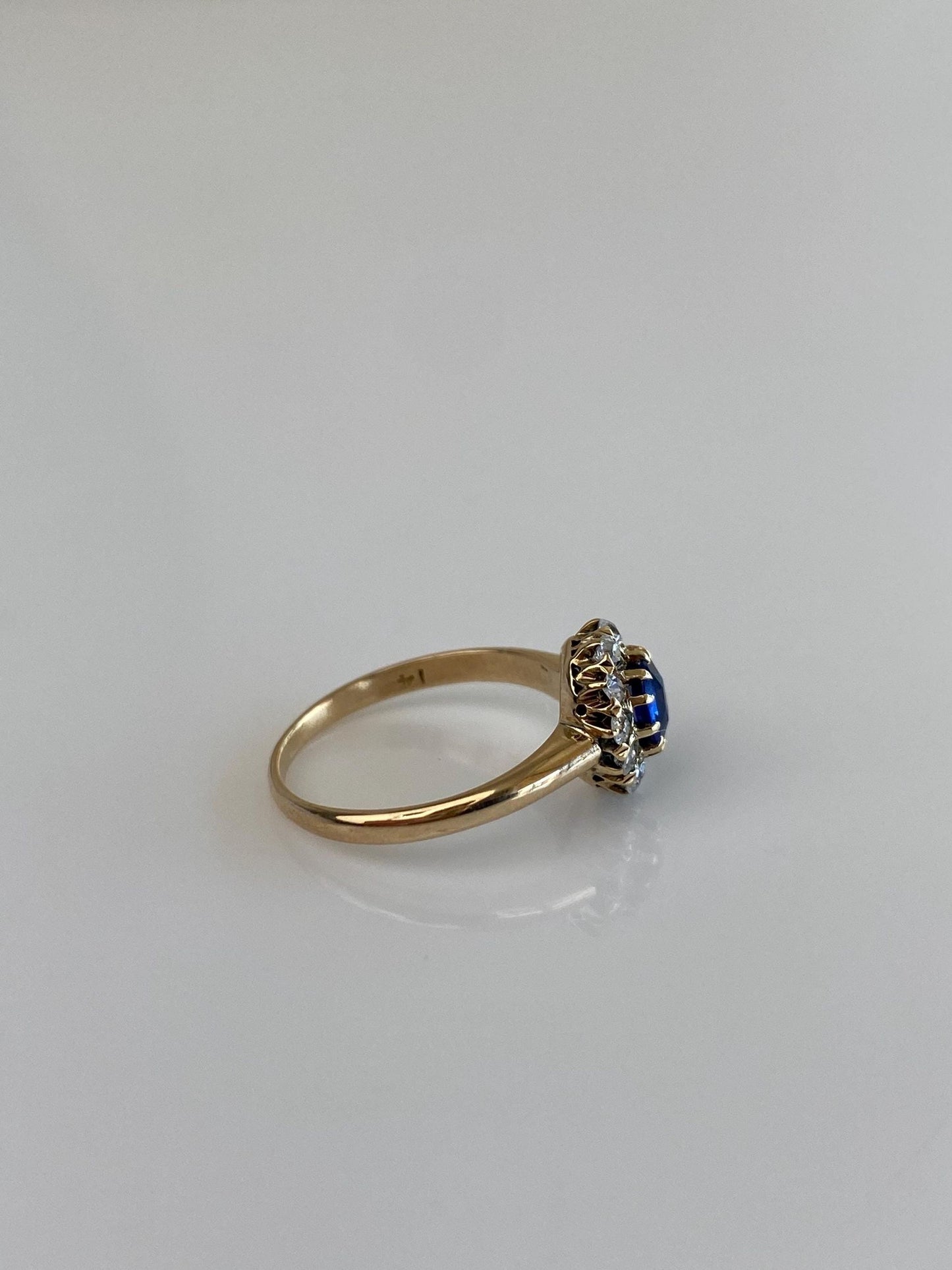Solid 14k Yellow Gold Diamond Halo Blue Sapphire Ring - Size 3.25