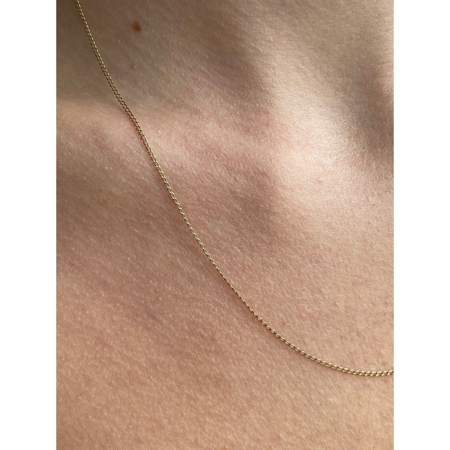 Vintage Solid 14k Yellow Gold Dainty Elongated Curb Chain Necklace - 18.75 inches