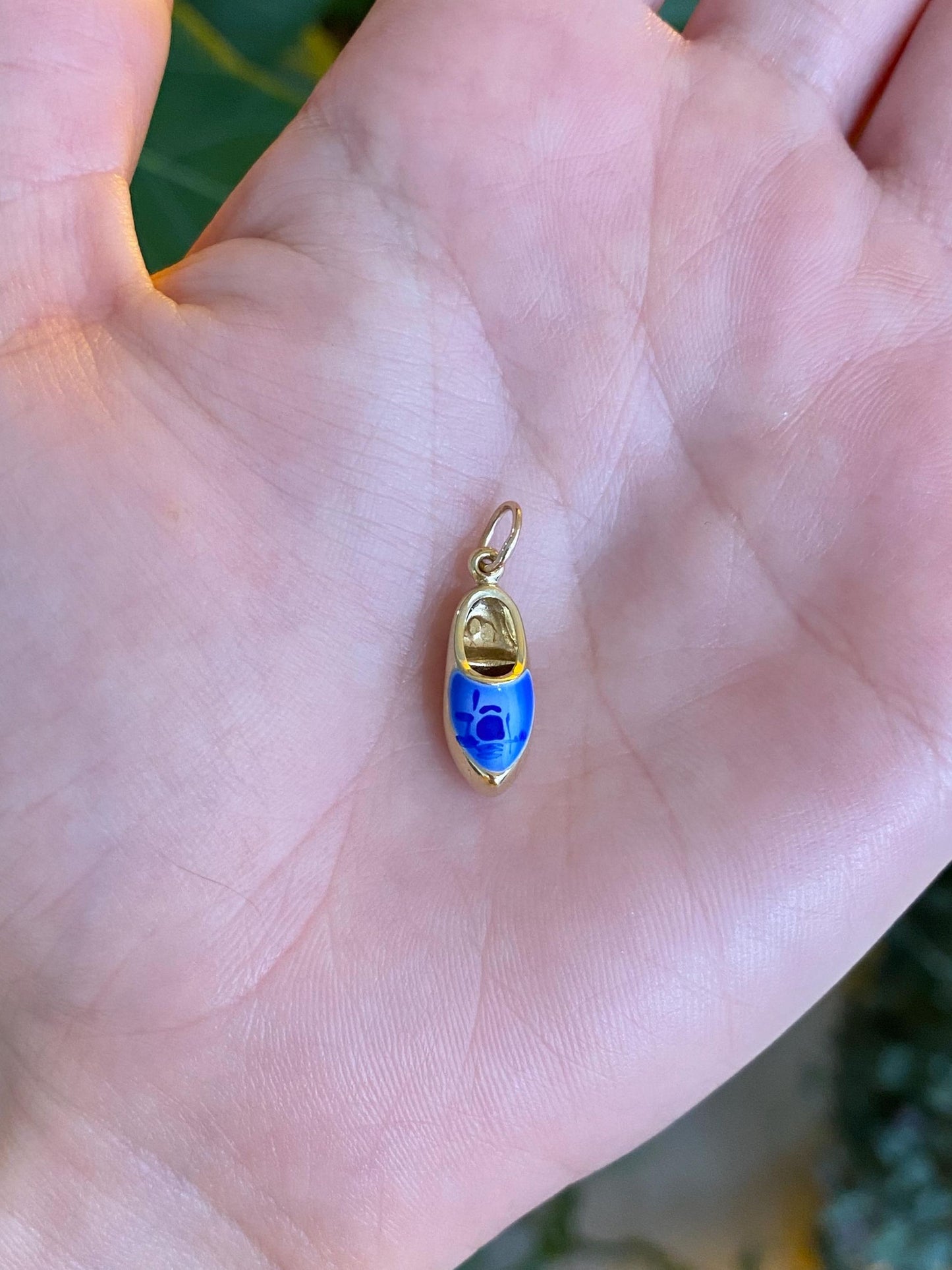 Vintage Solid 14k Yellow Gold Blue & White Enamel Dutch Shoe Charm