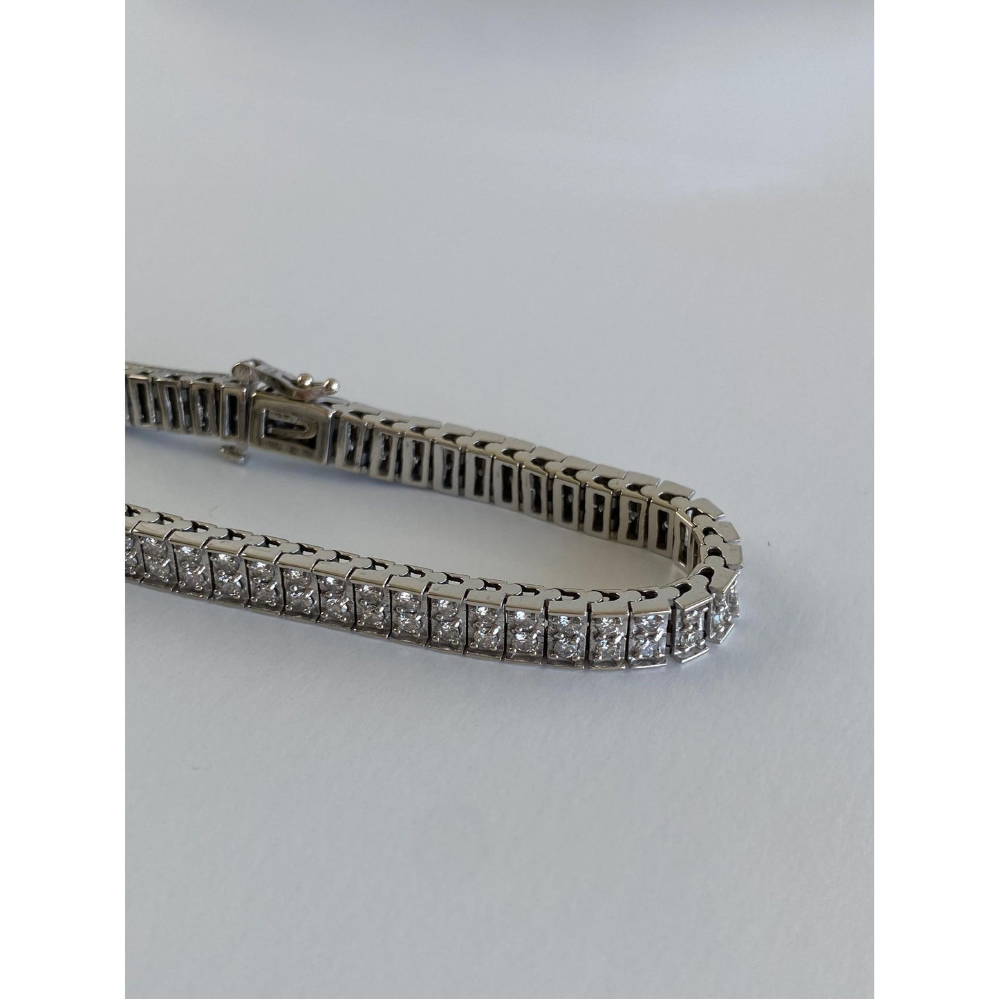 Vintage Solid 14k White Gold Diamond Tennis Line Bracelet - 7.5 inches