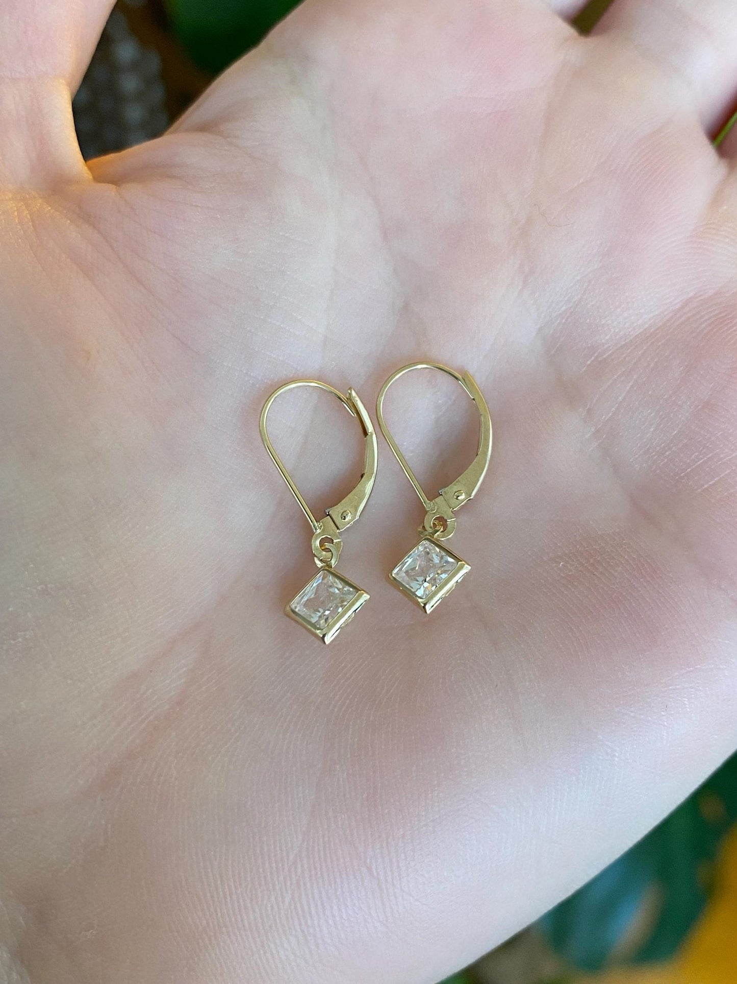 Vintage Solid 14k Yellow Gold Clear Cubic Zirconia Dangle Earrings
