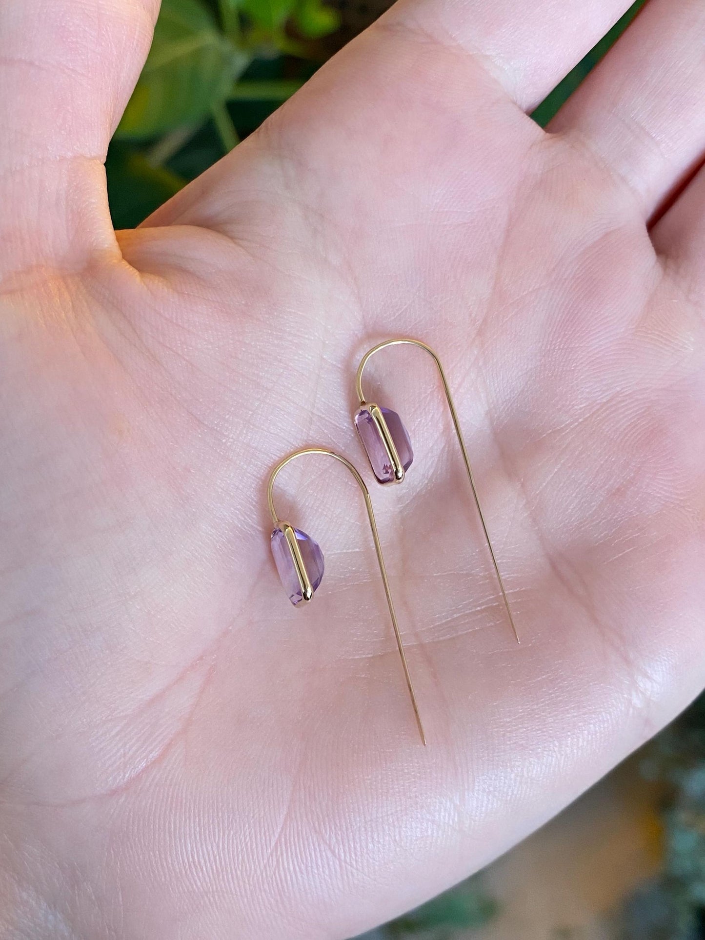 Vintage Solid 14k Yellow Gold Purple Cubic Zirconia Drop Earrings