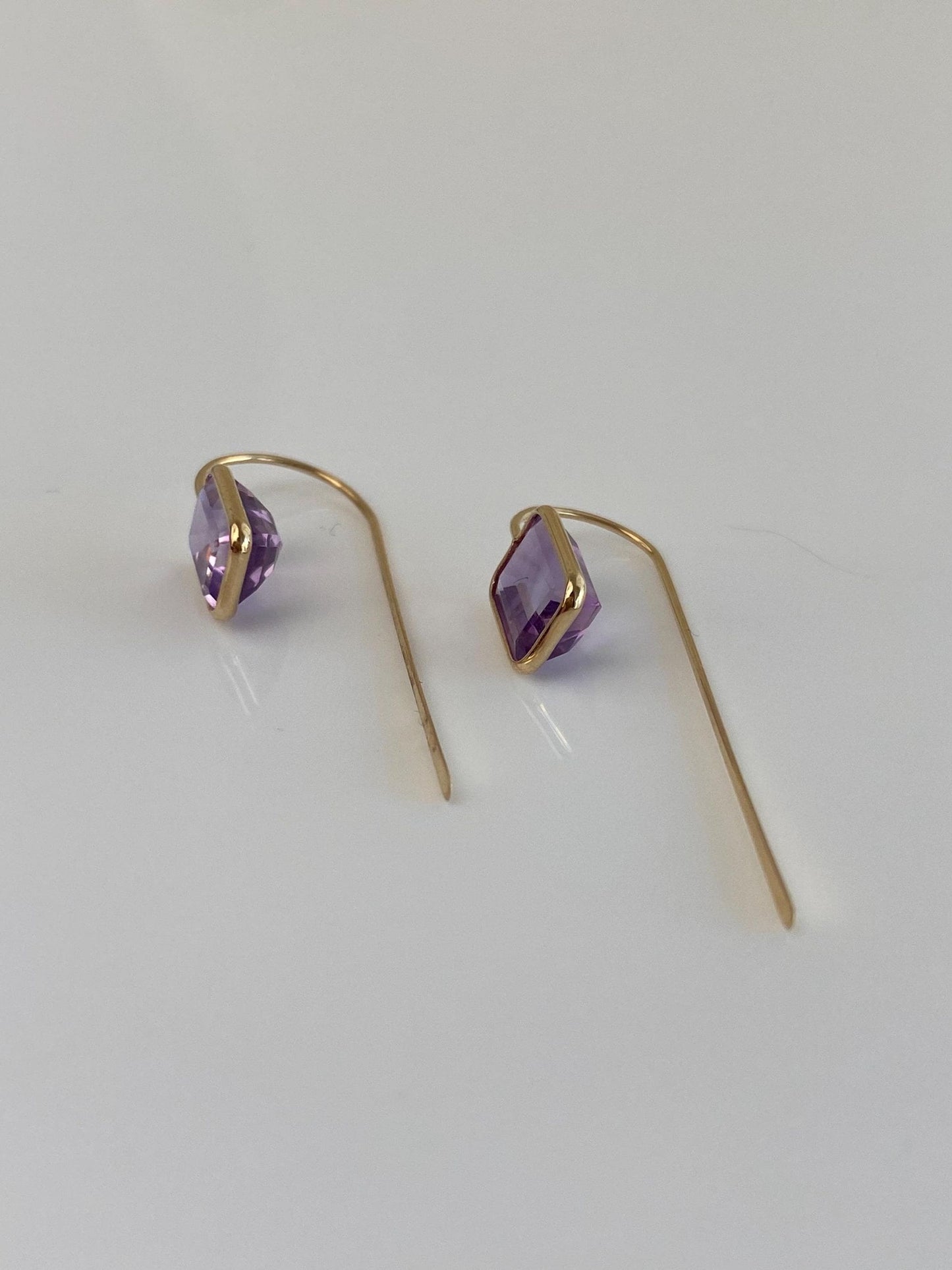 Vintage Solid 14k Yellow Gold Purple Cubic Zirconia Drop Earrings