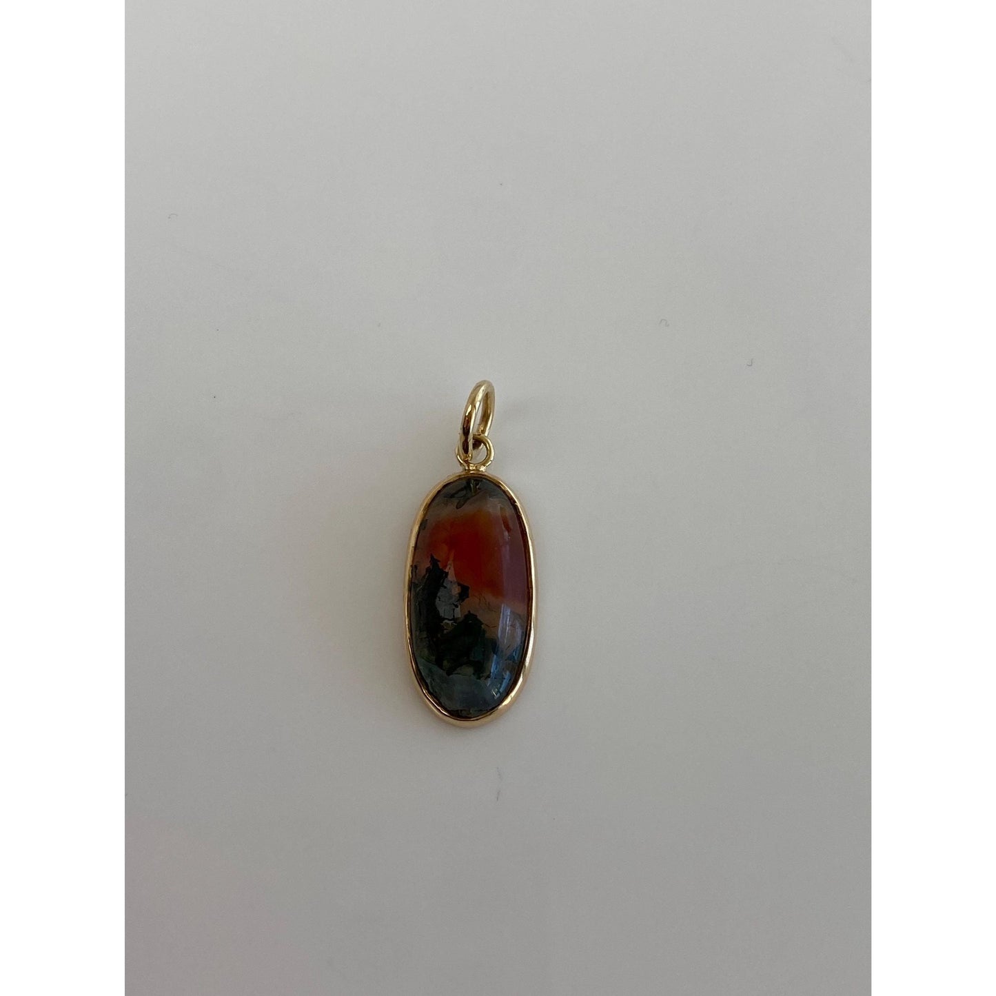 Vintage Solid 14k Yellow Gold Agate Charm