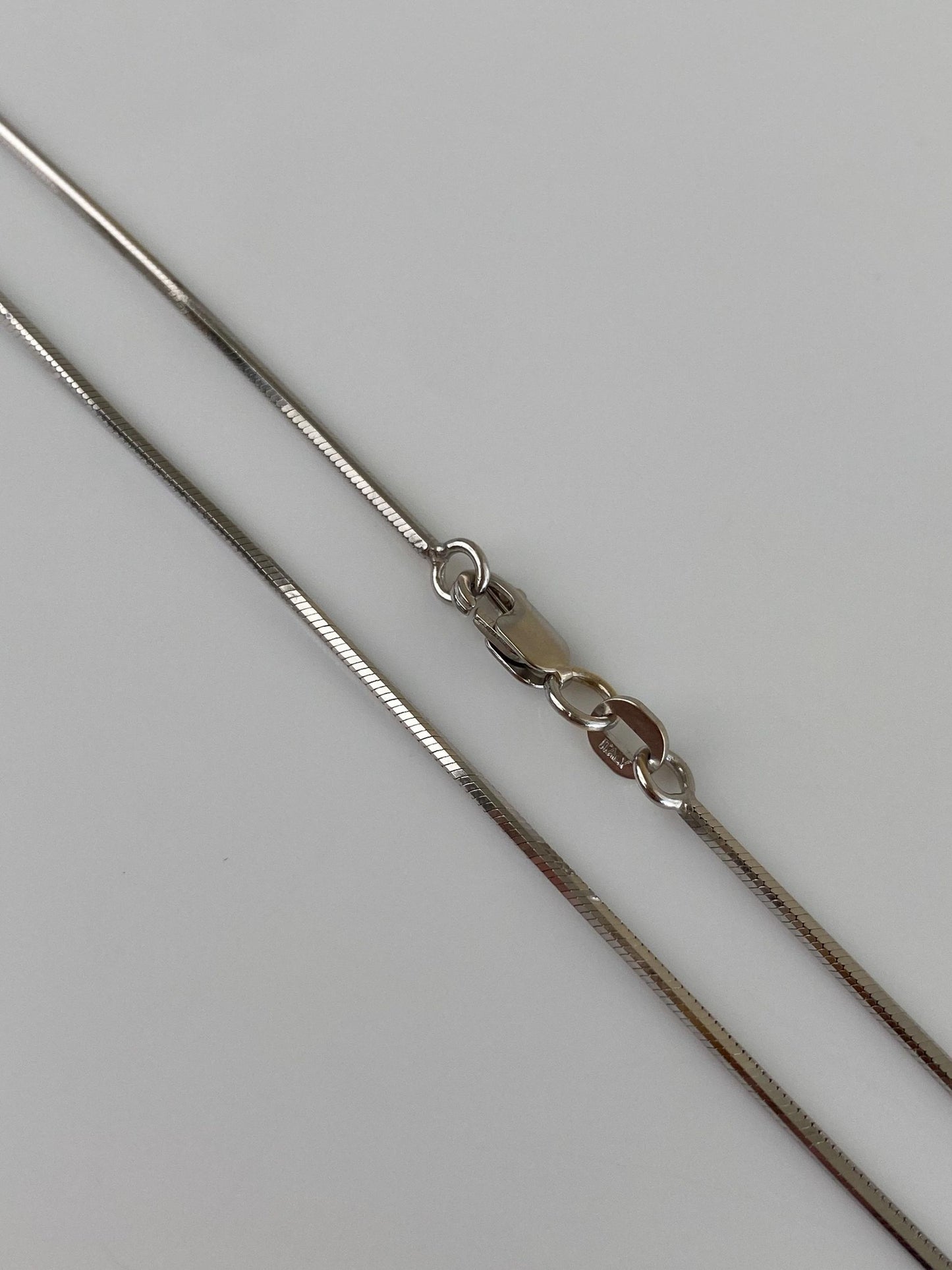 Vintage Solid 14k White Gold Square Snake Chain Necklace - 16.25 inches