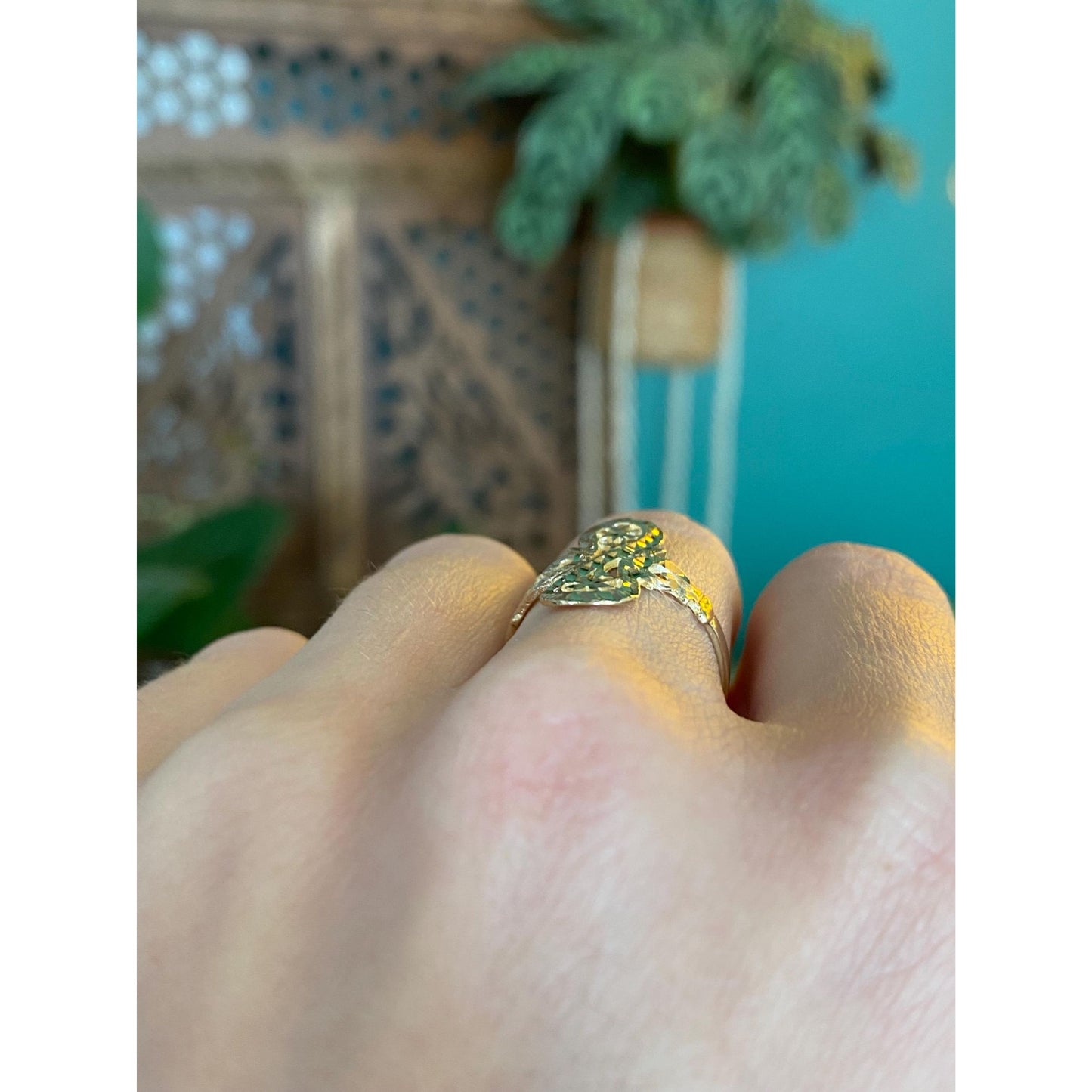 Vintage Solid 10k Yellow Gold Diamond Cut Ring - Size 6