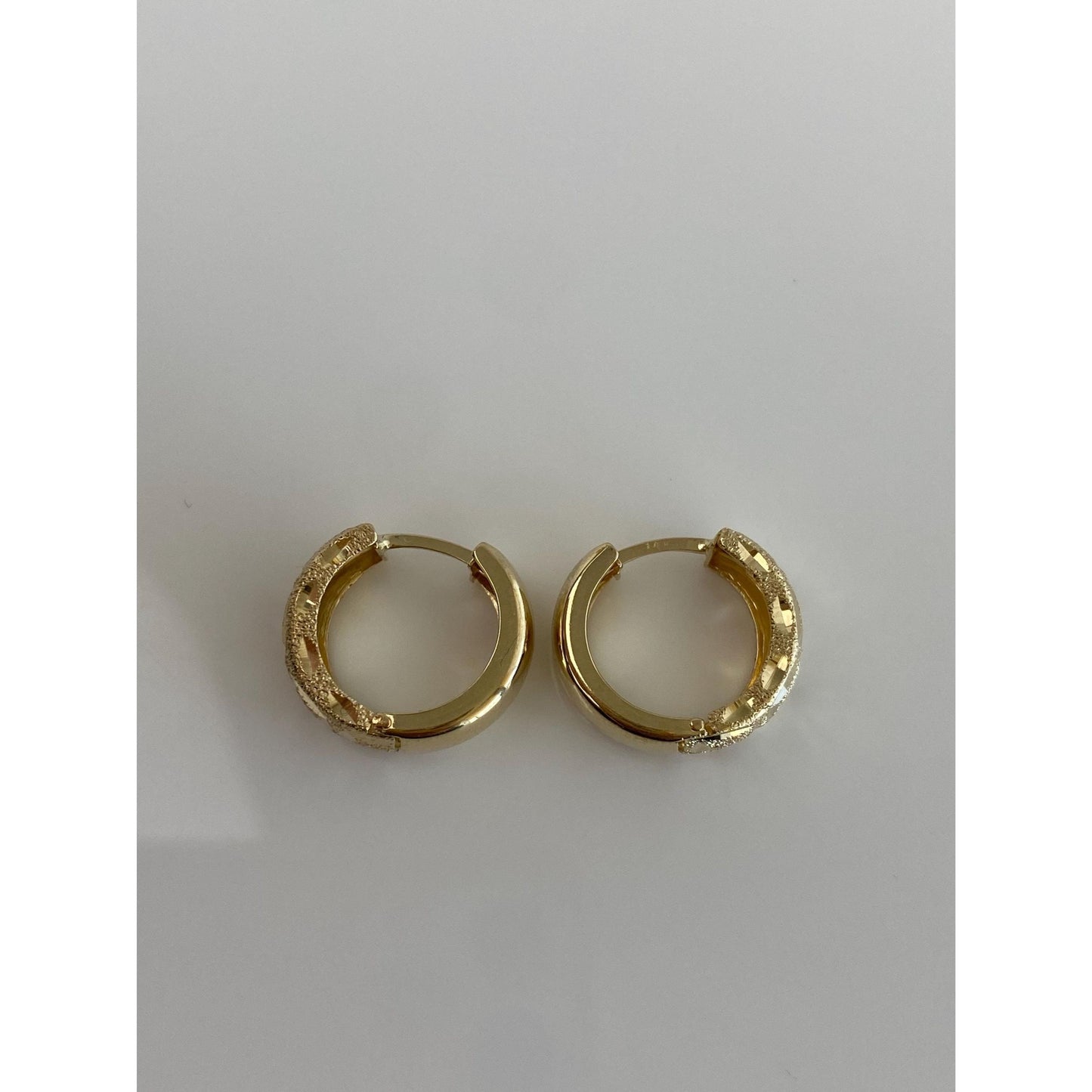 Vintage Solid 14k Yellow Gold Diamond Cut Greek Key Hoop Earrings