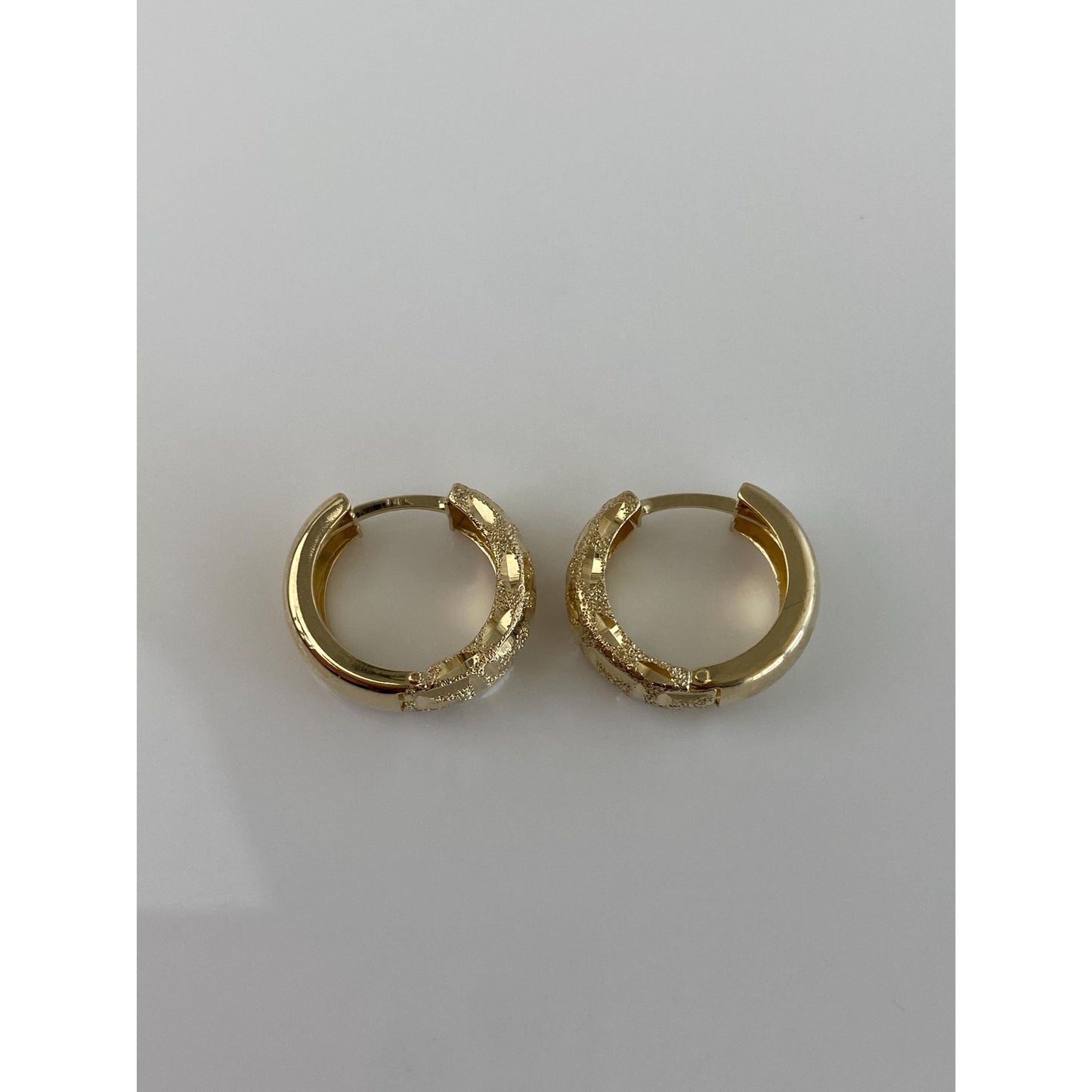 Vintage Solid 14k Yellow Gold Diamond Cut Greek Key Hoop Earrings