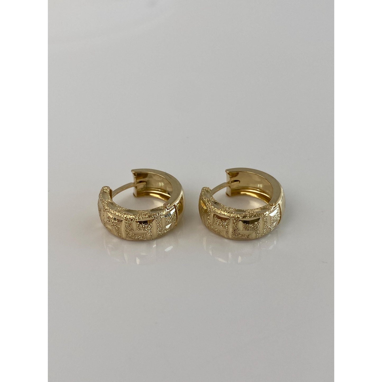 Vintage Solid 14k Yellow Gold Diamond Cut Greek Key Hoop Earrings