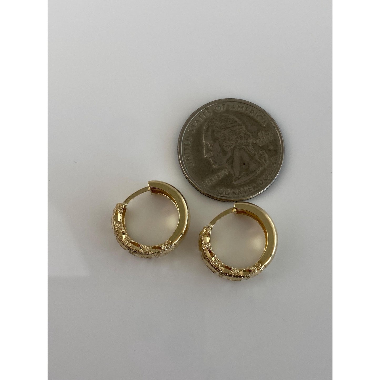 Vintage Solid 14k Yellow Gold Diamond Cut Greek Key Hoop Earrings