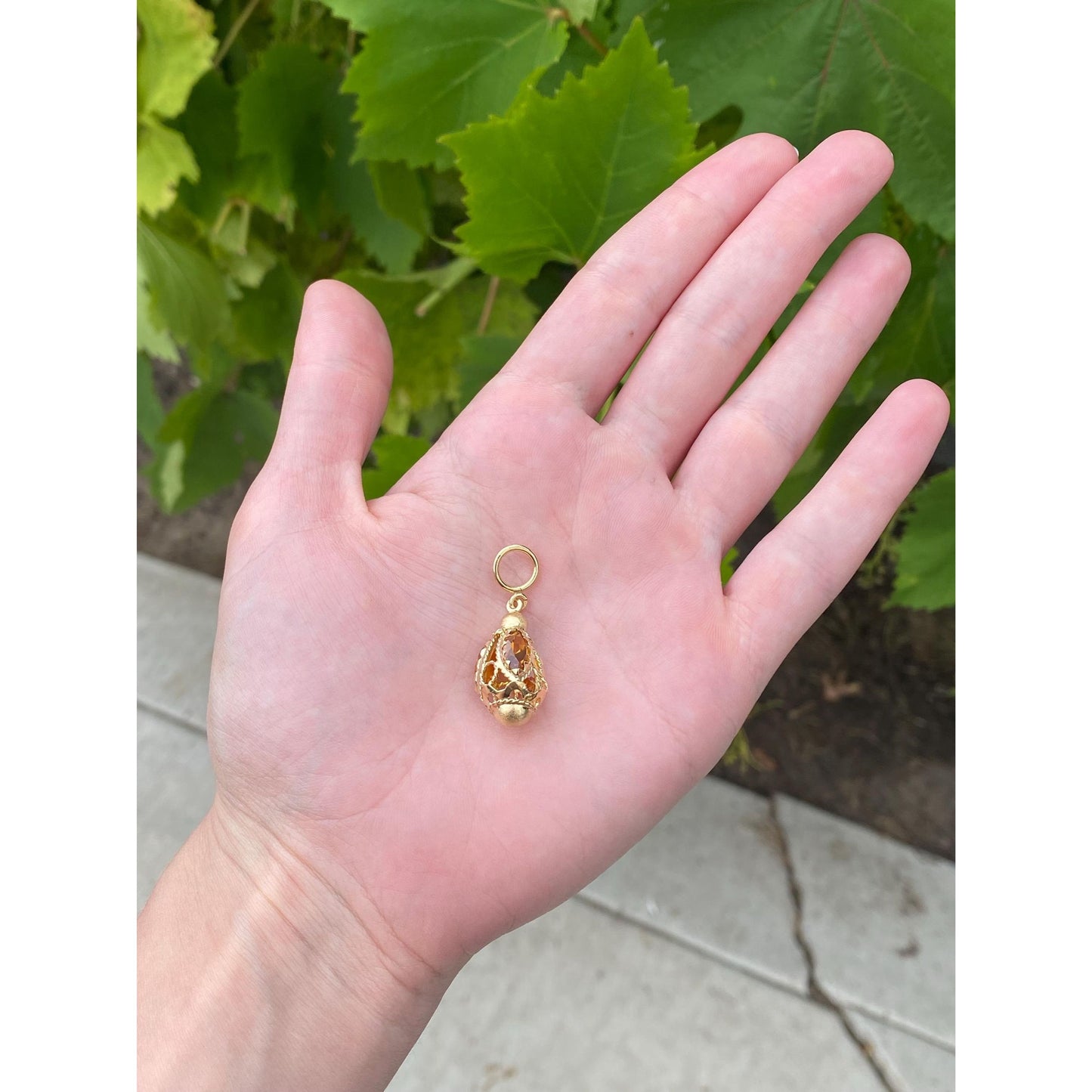 Vintage Solid 18k Yellow Gold Orange Topaz Charm