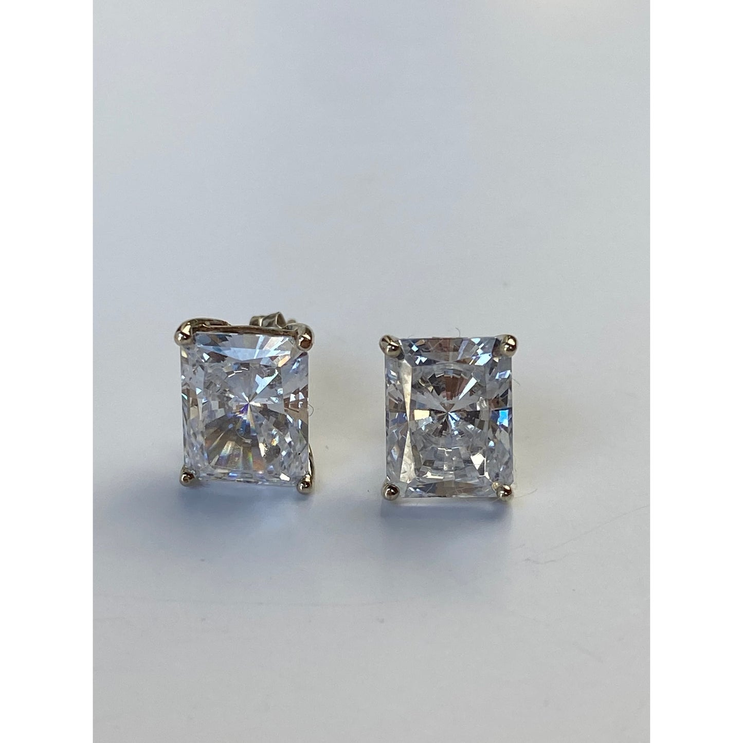Solid 14k White Gold Cubic Zirconia Stud Earrings