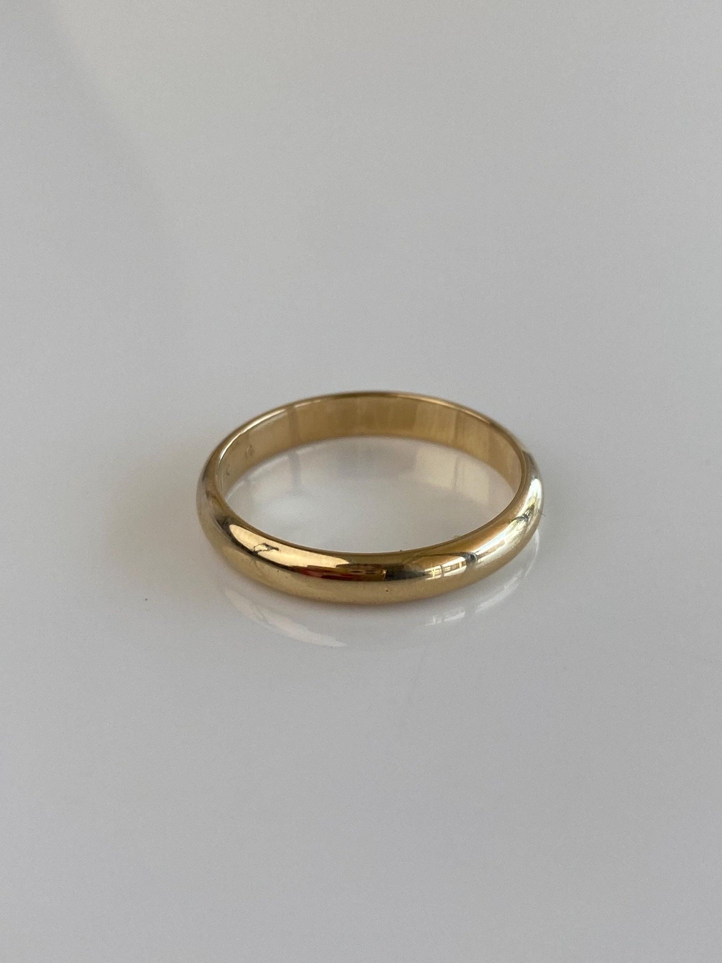 Vintage Solid 14k Yellow Gold Ring Band - Size 10