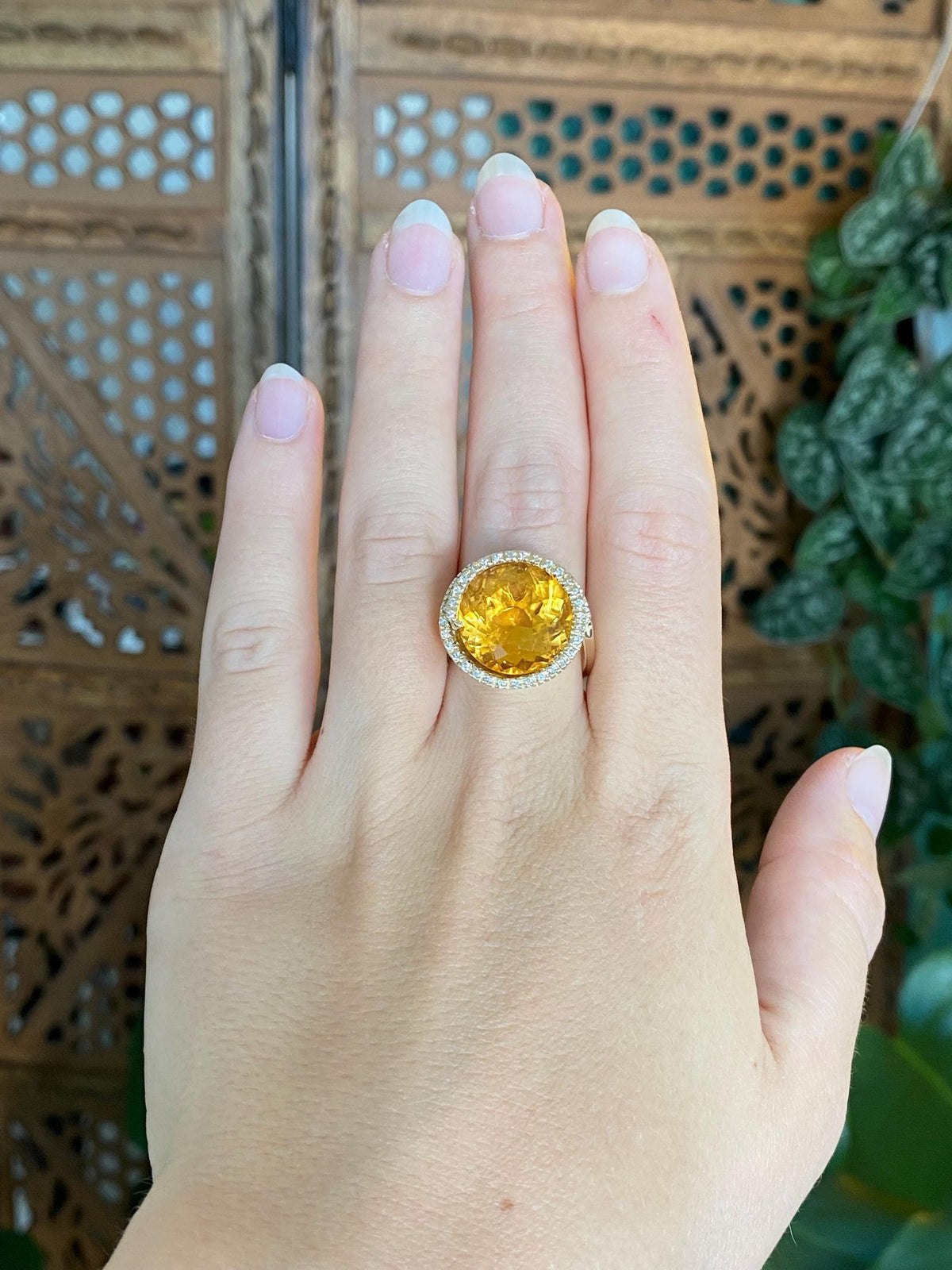 Vintage Solid 14k Yellow Gold Diamond Halo Citrine Ring - Size 7.25