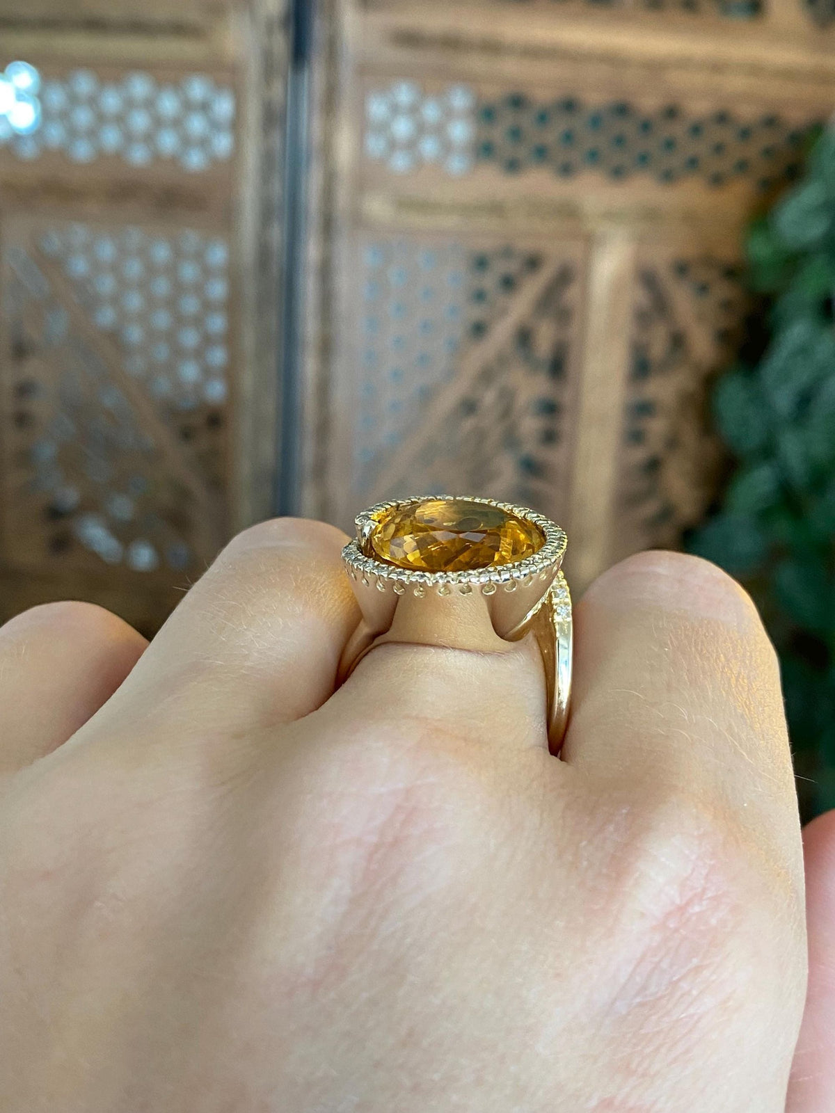 Vintage Solid 14k Yellow Gold Diamond Halo Citrine Ring - Size 7.25