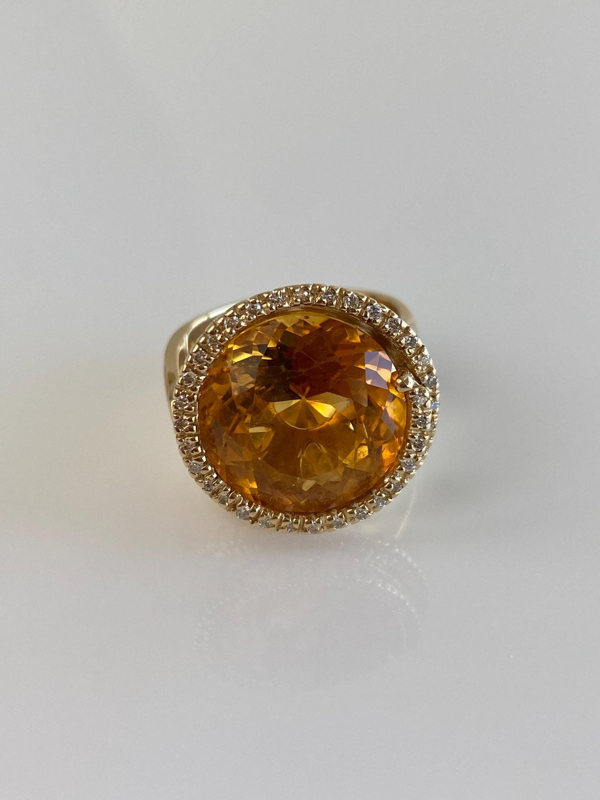 Vintage Solid 14k Yellow Gold Diamond Halo Citrine Ring - Size 7.25