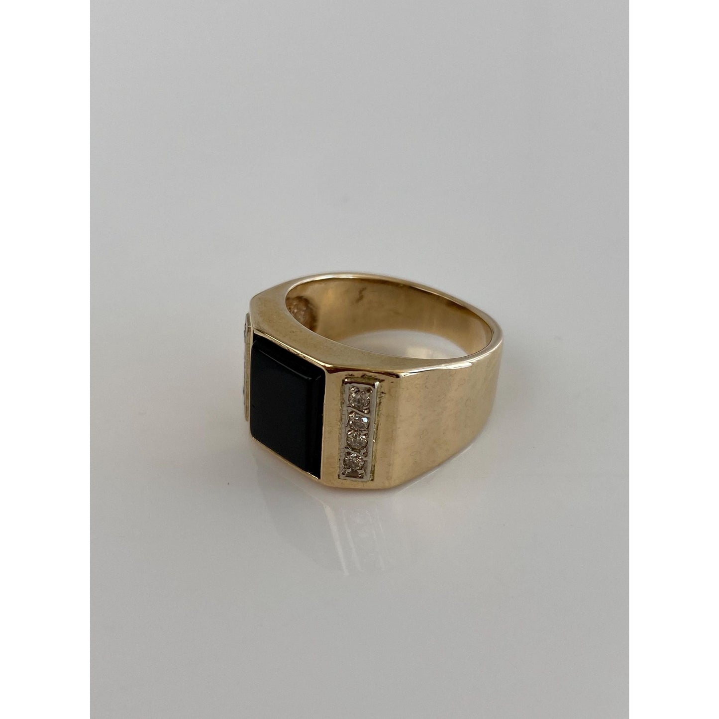 Vintage Solid 10k Yellow Gold Onyx & Diamond Ring - Size 7.5