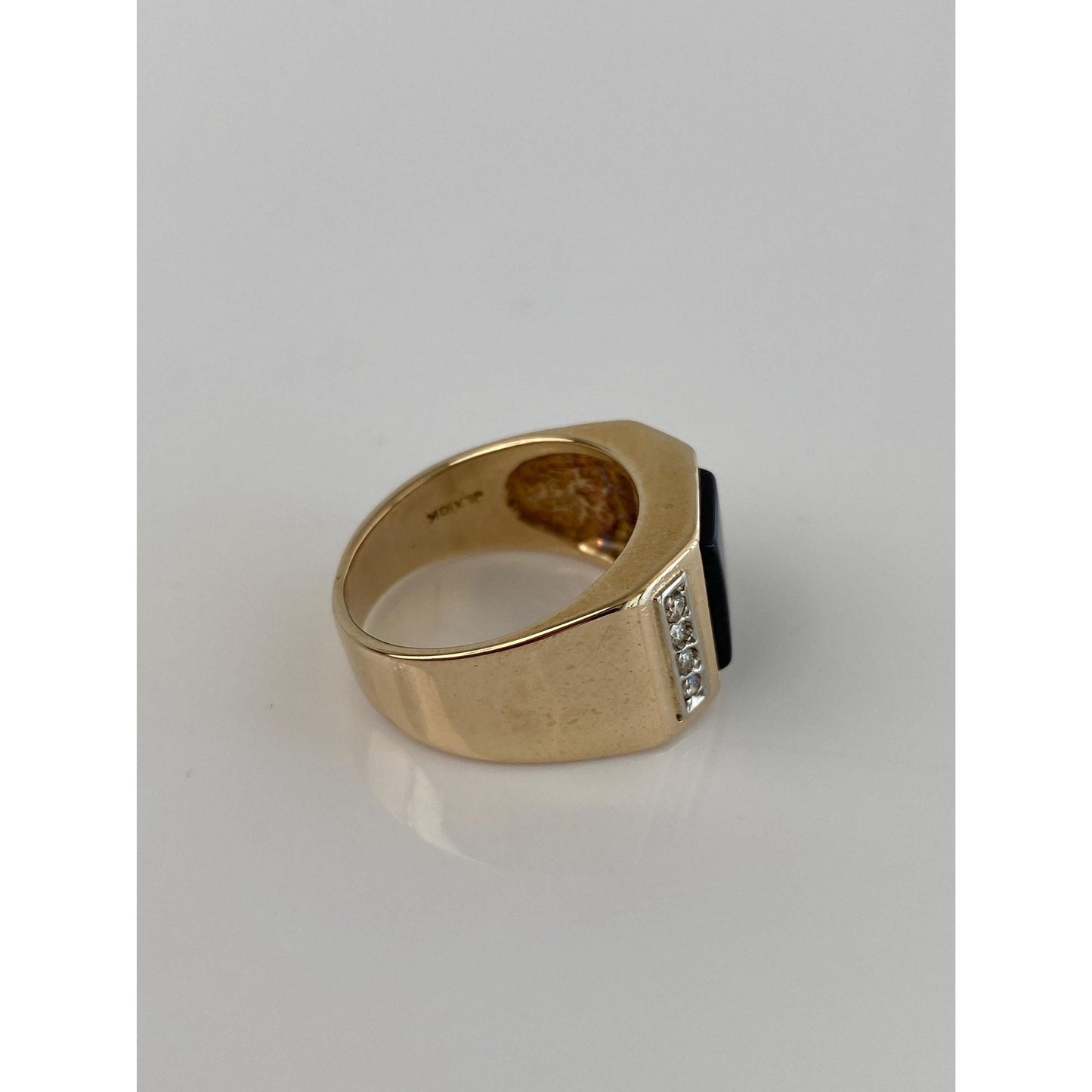 Vintage Solid 10k Yellow Gold Onyx & Diamond Ring - Size 7.5