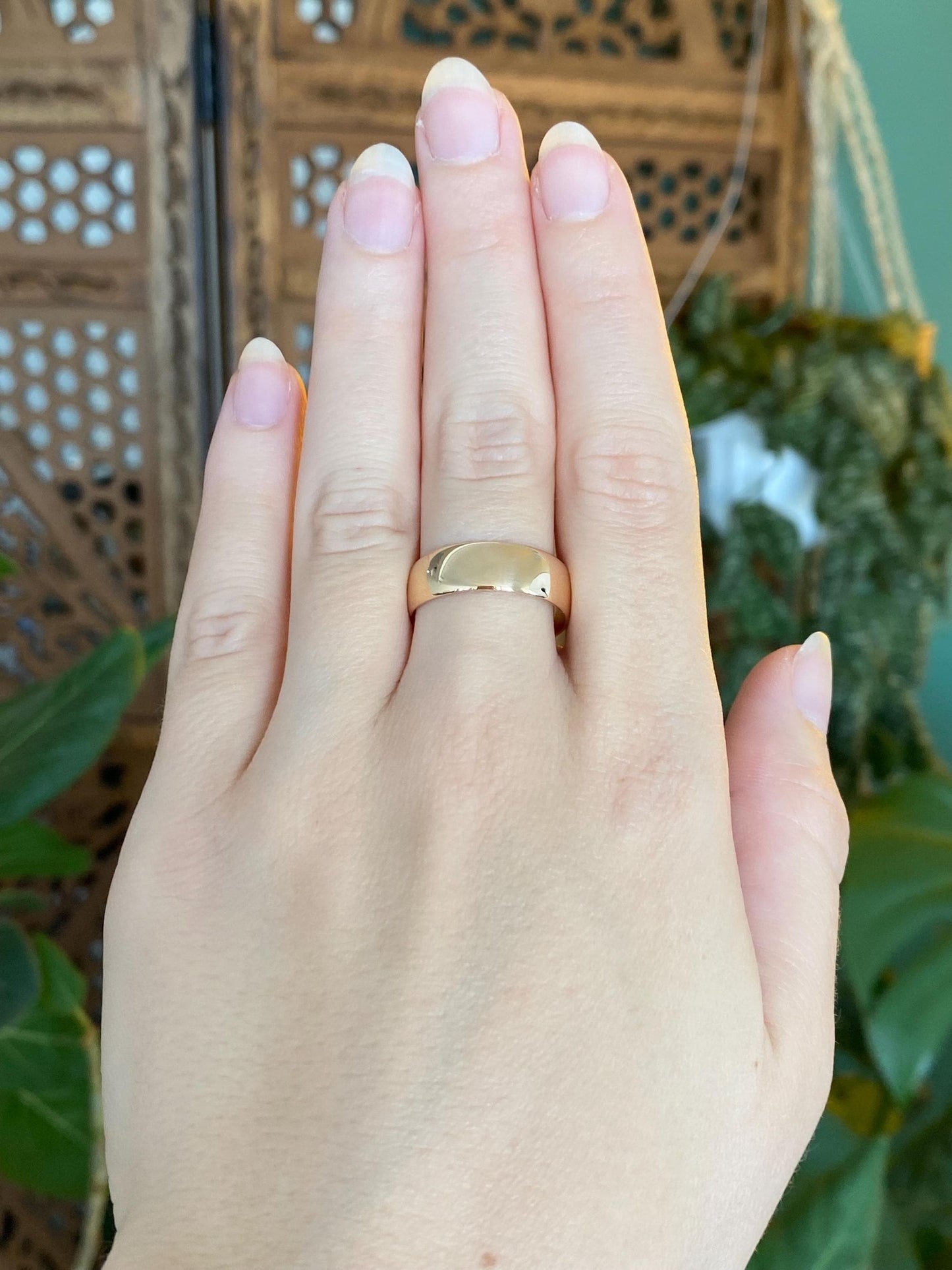 Vintage Solid 14k Rosey Gold Ring Band - Size 9