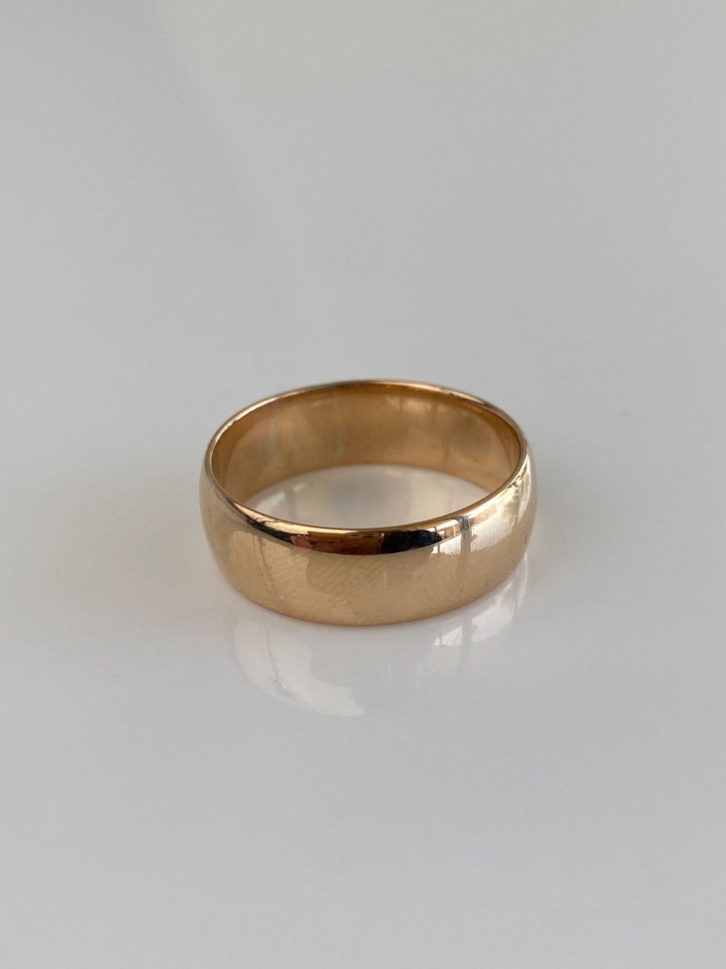 Vintage Solid 14k Rosey Gold Ring Band - Size 9