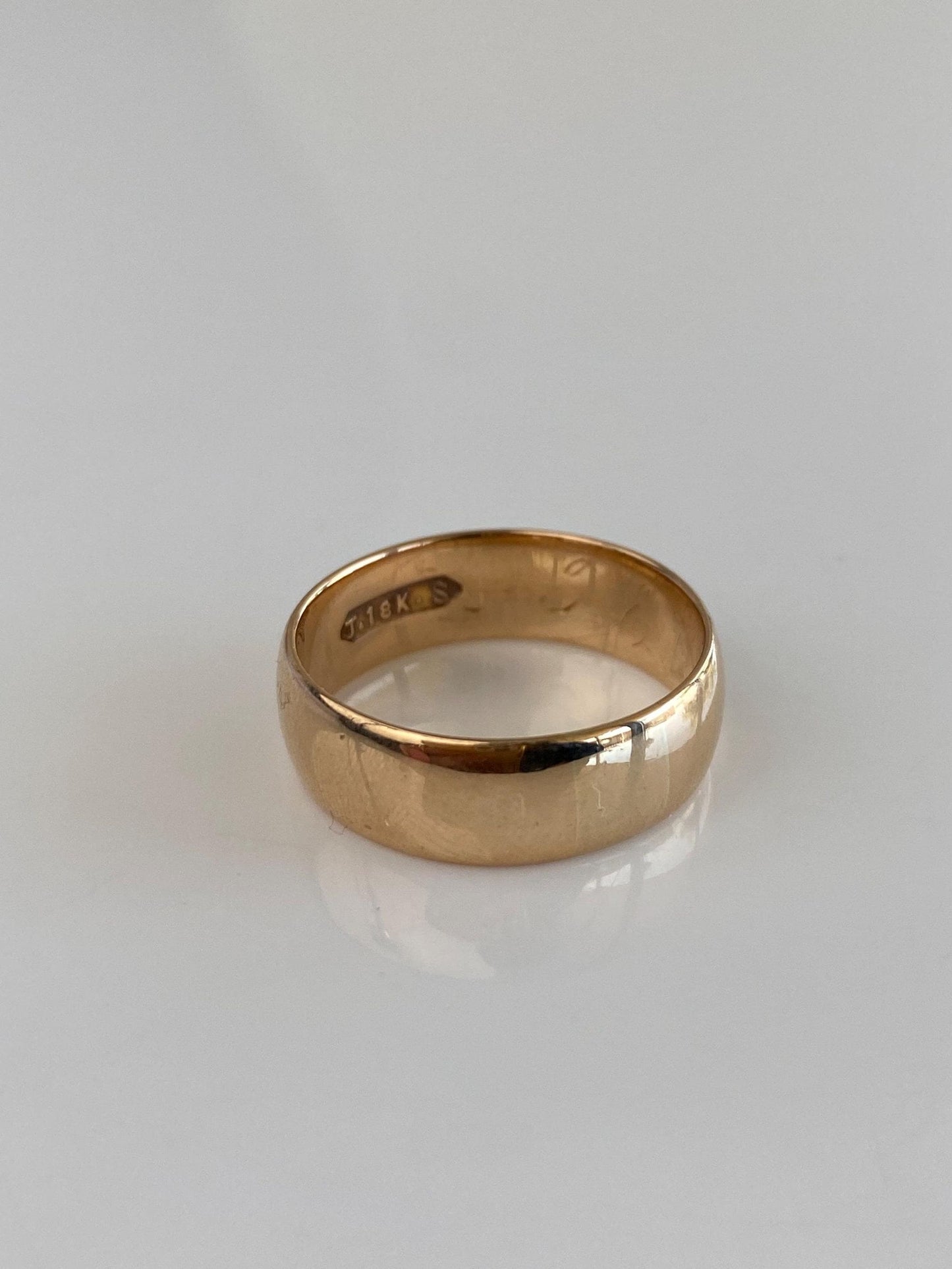 Vintage Solid 14k Rosey Gold Ring Band - Size 9