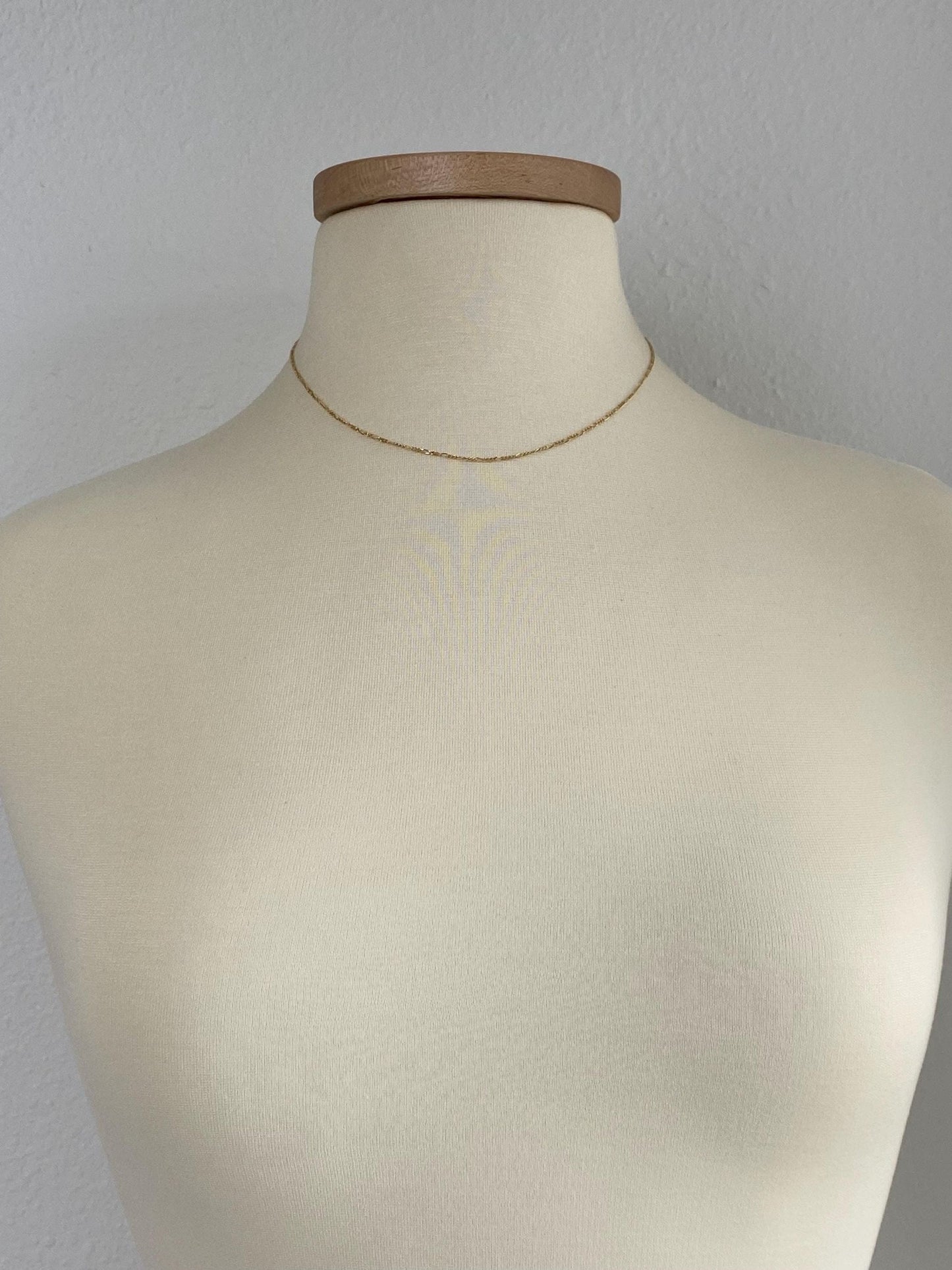 Vintage Solid 14k Yellow Gold Dainty Figaro Chain Necklace - 16.5 inches