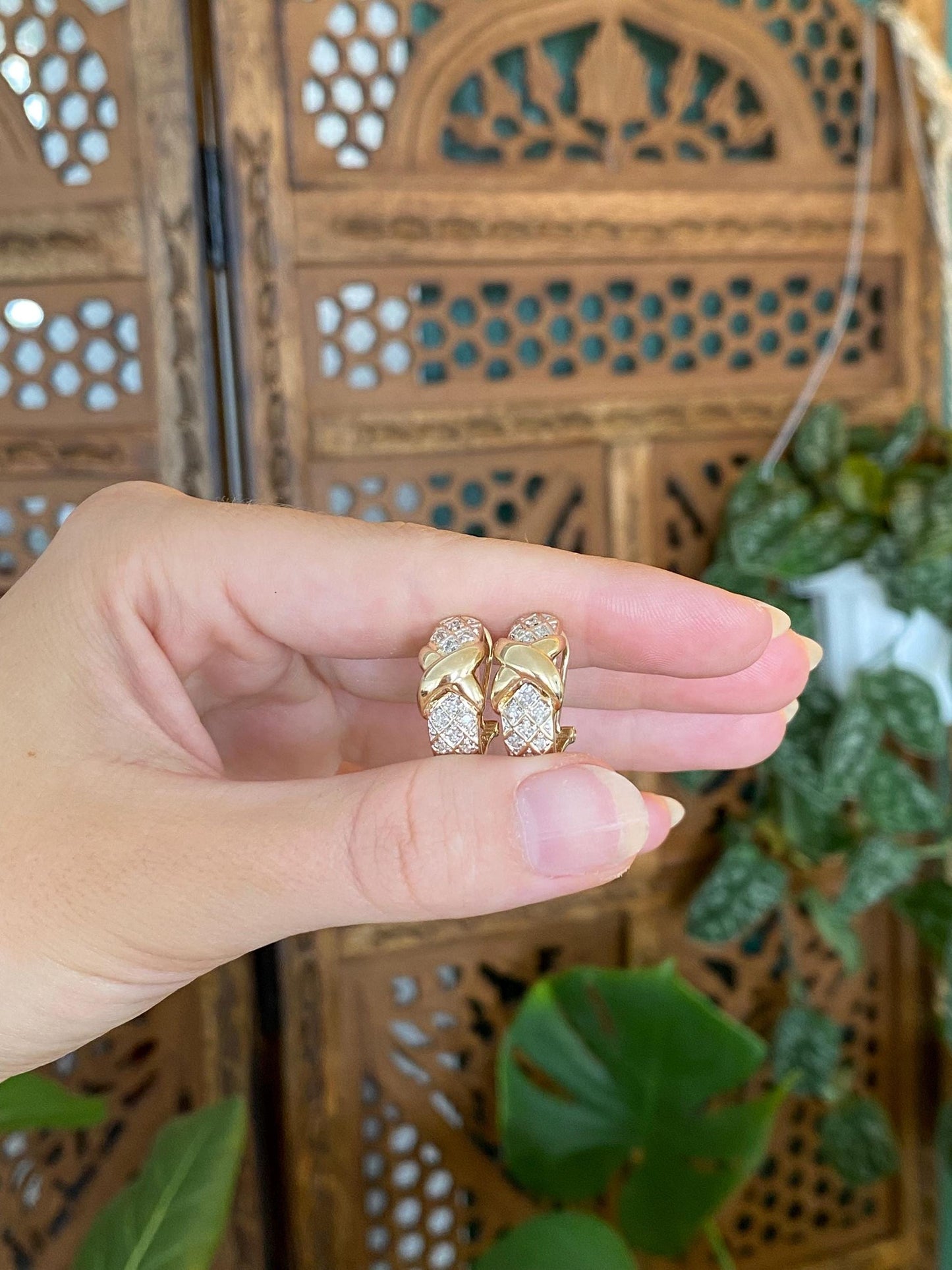Vintage Solid 14k Yellow Gold Diamond Drop Earrings