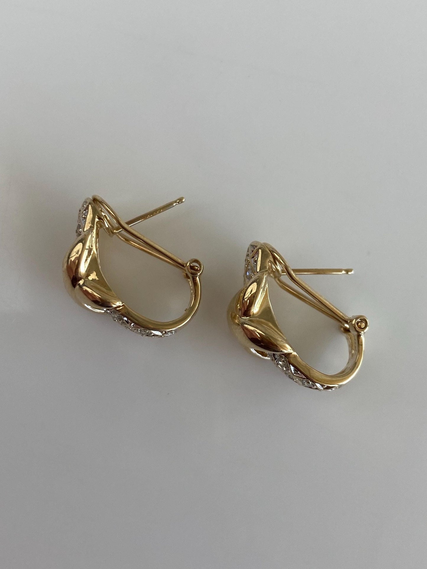 Vintage Solid 14k Yellow Gold Diamond Drop Earrings