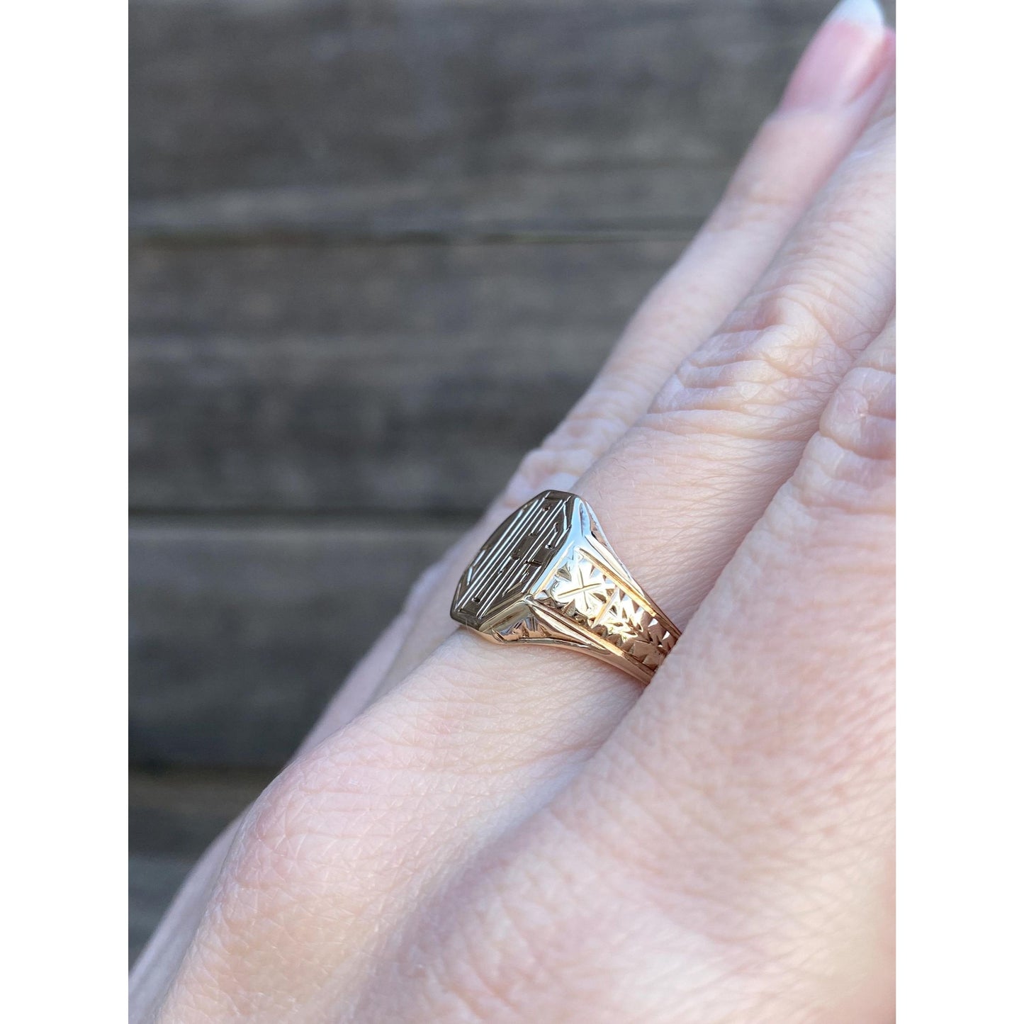 Vintage Solid 10k Yellow Gold Monogram JGC Pattern Signet Ring - Size 6.75