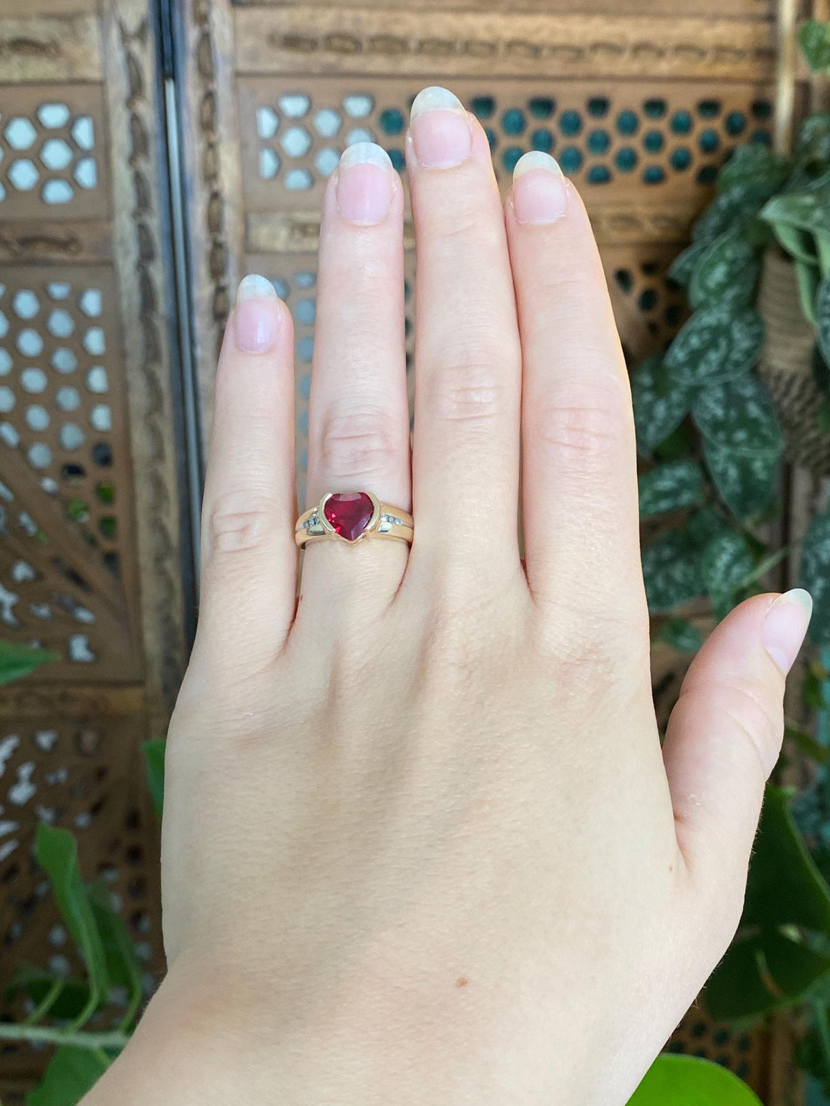 Vintage Solid 10k Yellow Gold Ruby Heart Diamonds Ring - Size 5.75