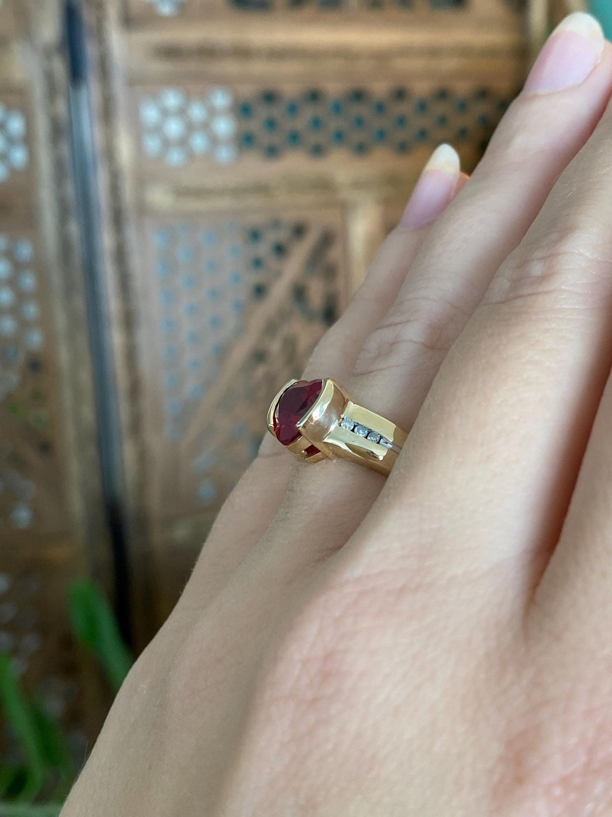 Vintage Solid 10k Yellow Gold Ruby Heart Diamonds Ring - Size 5.75