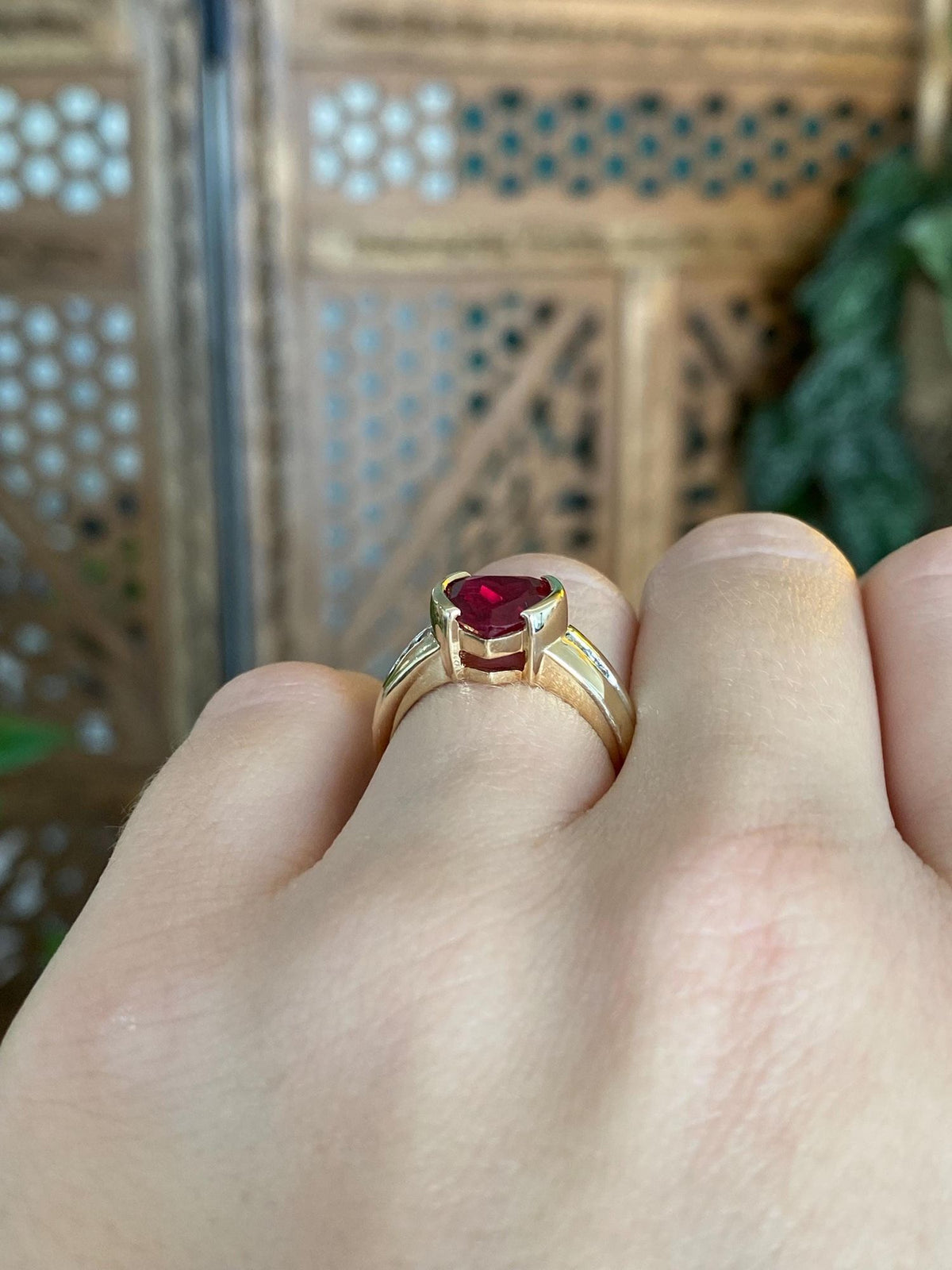 Vintage Solid 10k Yellow Gold Ruby Heart Diamonds Ring - Size 5.75