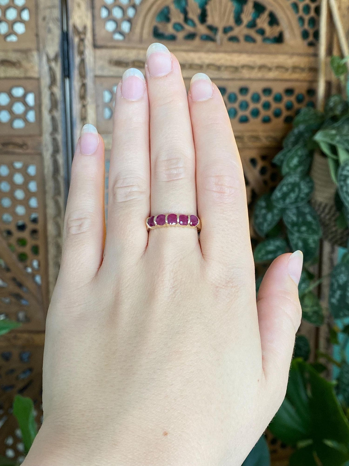 Vintage Solid 10k Yellow Gold Ruby Row Ring - Size 8.75