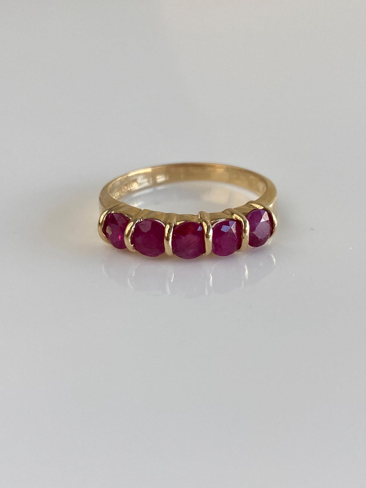 Vintage Solid 10k Yellow Gold Ruby Row Ring - Size 8.75