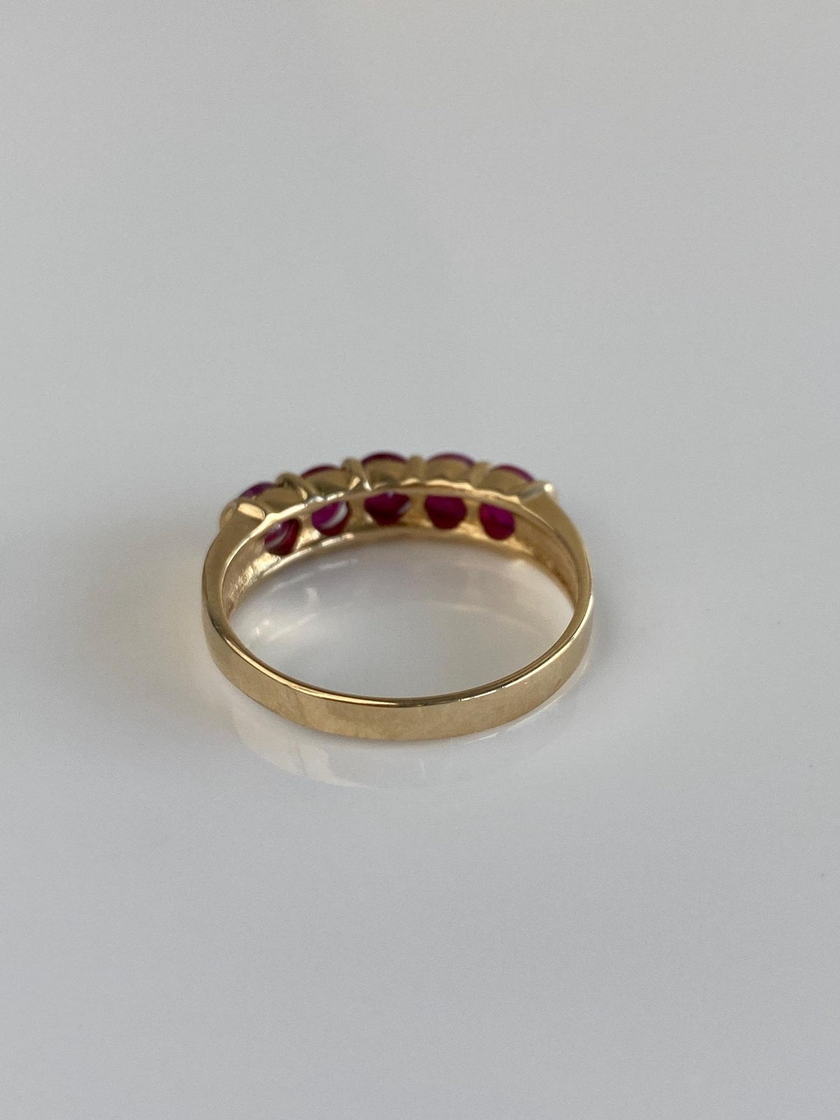 Vintage Solid 10k Yellow Gold Ruby Row Ring - Size 8.75